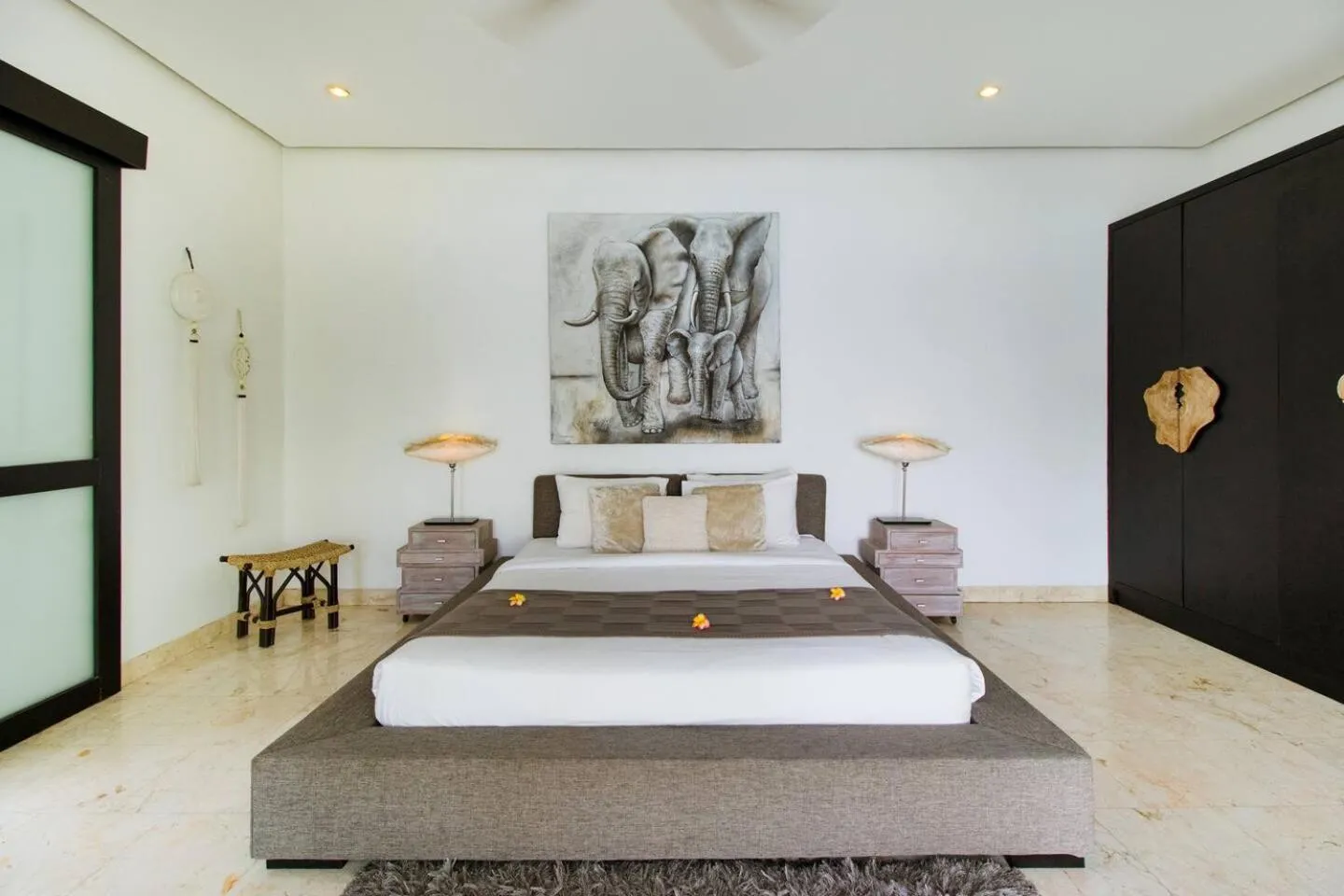 Bed in The Residence Seminyak
