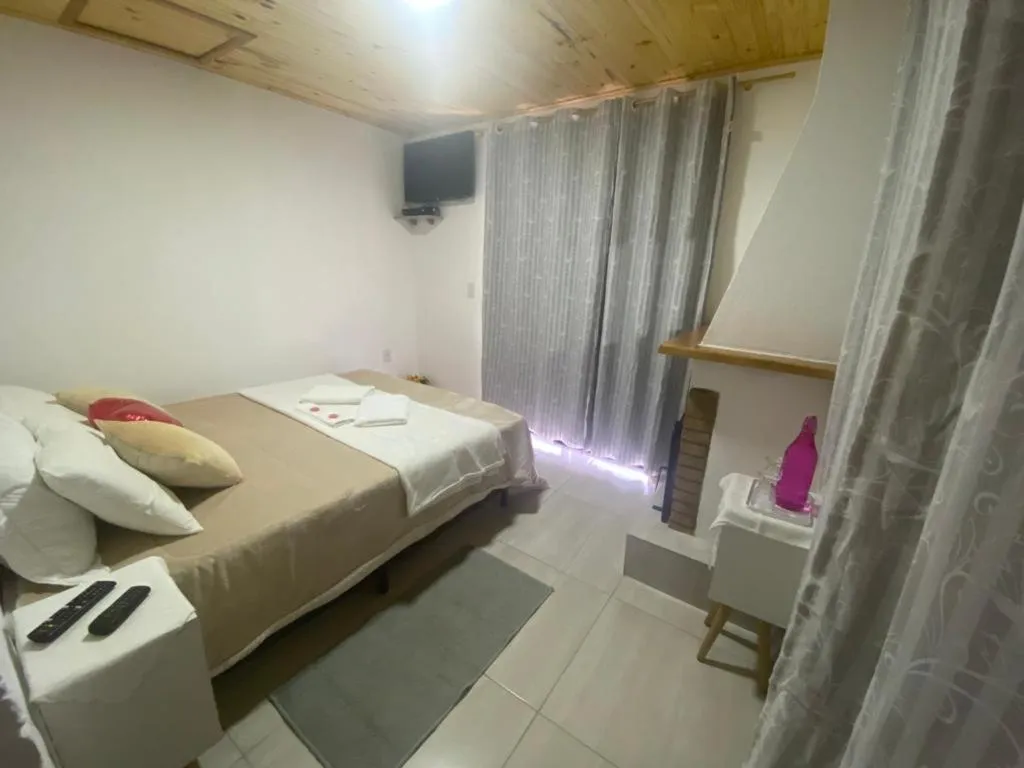 Bed in Recanto dos Fernandes