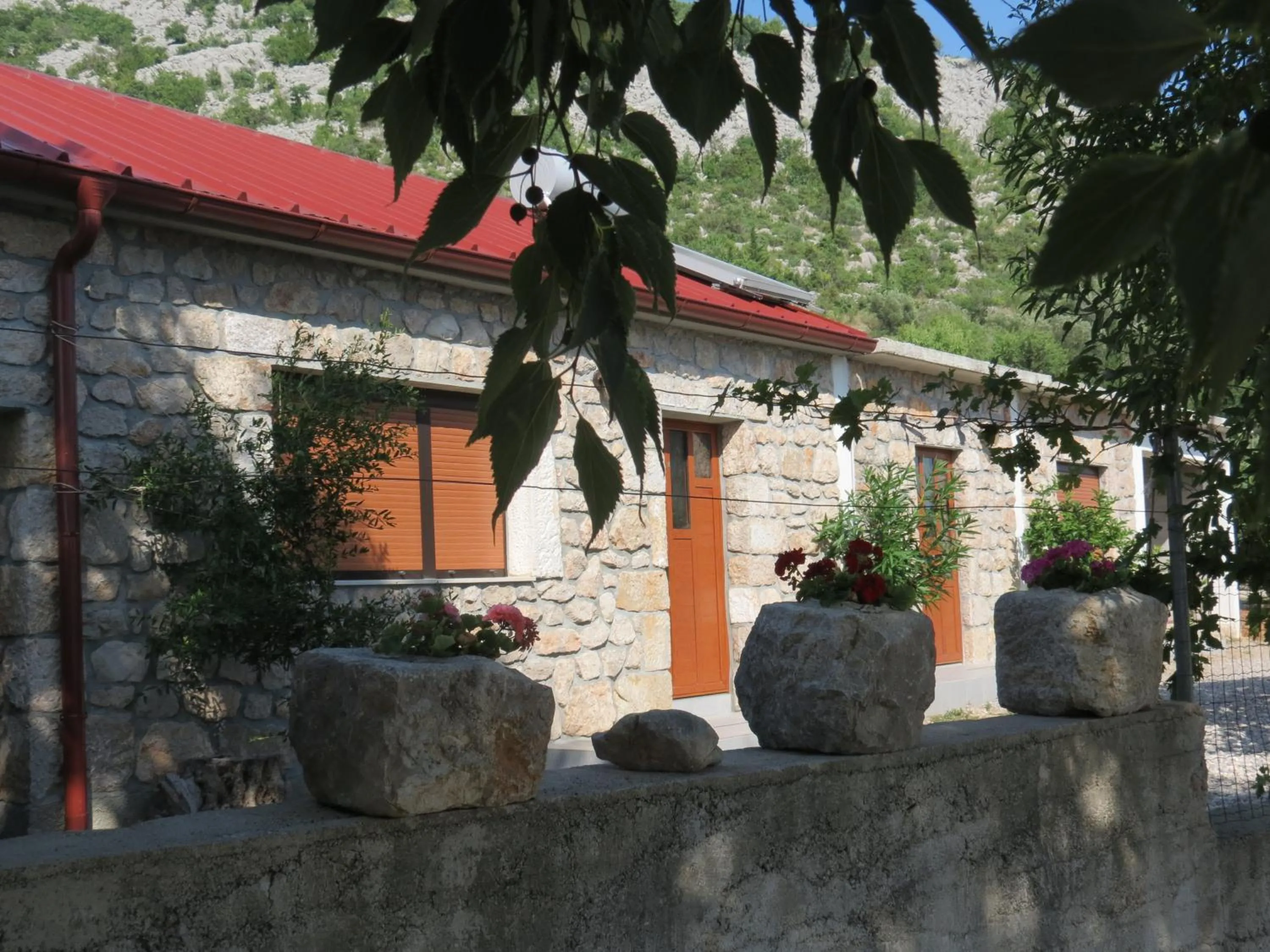 Property building in Holiday Home Milovci