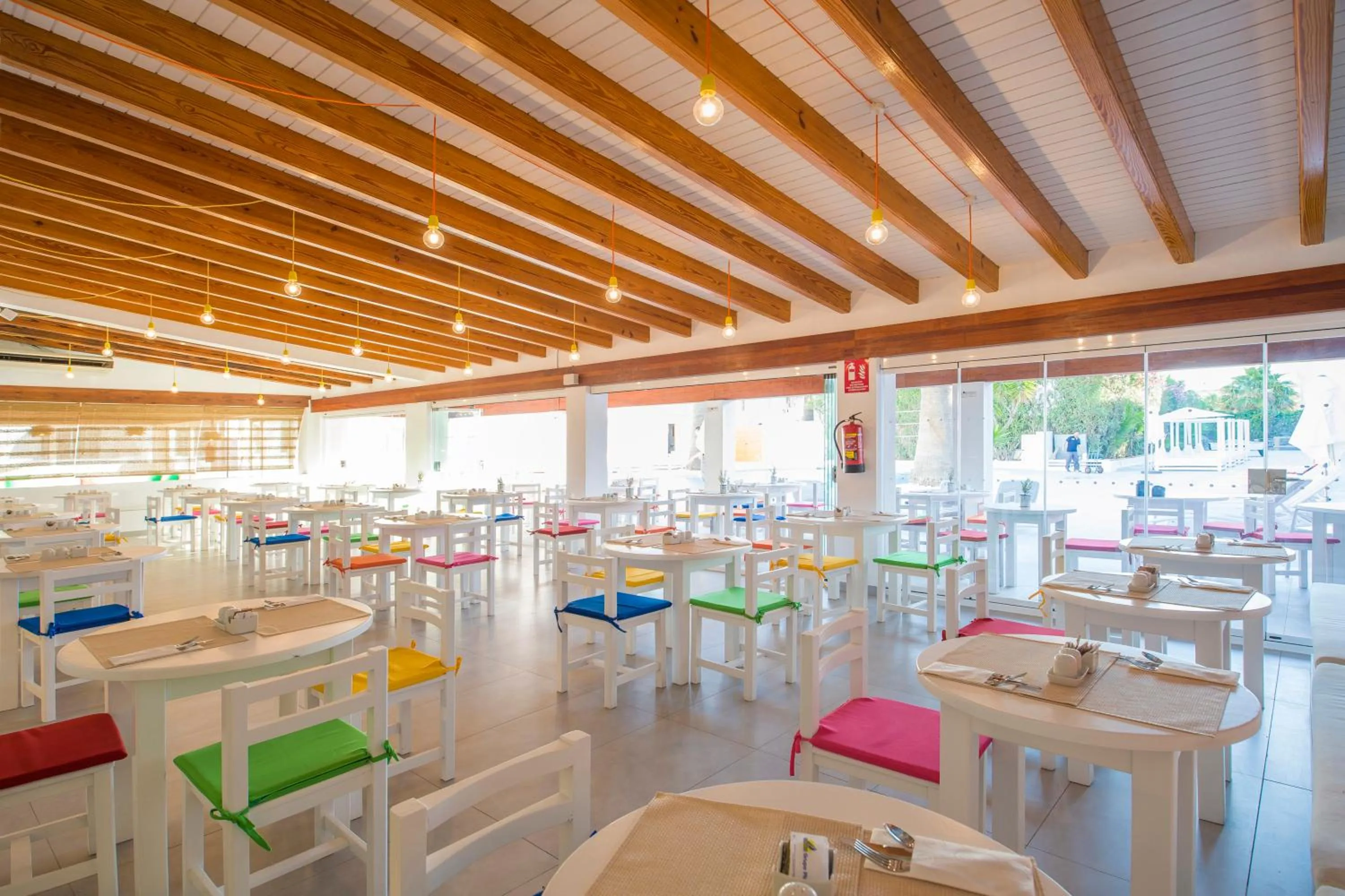 Restaurant/places to eat in Hotel Vibra Bossa Flow - Adults only