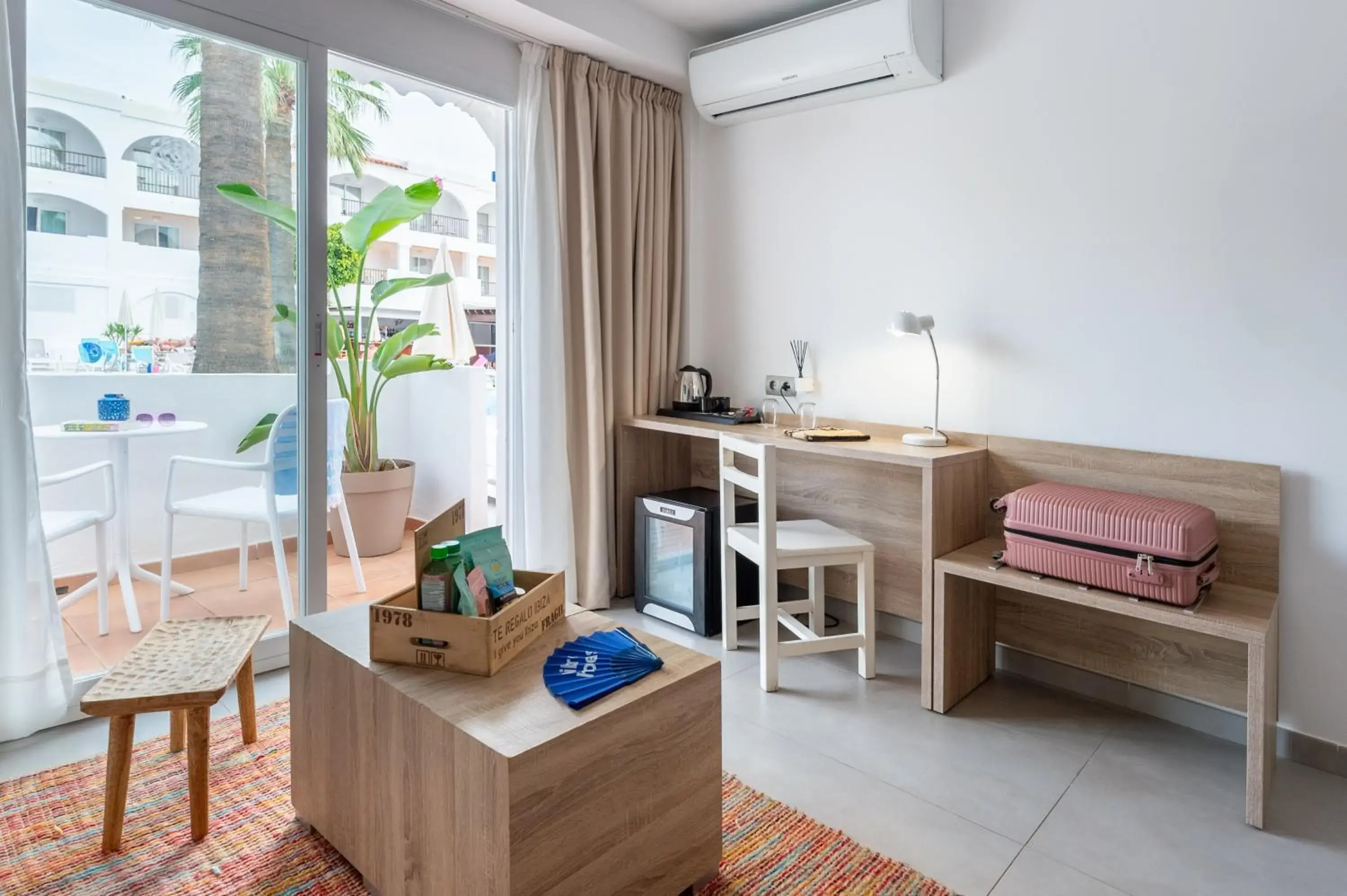 Deluxe Twin Room - single occupancy in Hotel Vibra Bossa Flow - Adults only Deluxe Twin Room - single occupancy in Hotel Vibra Bossa Flow - Adults only