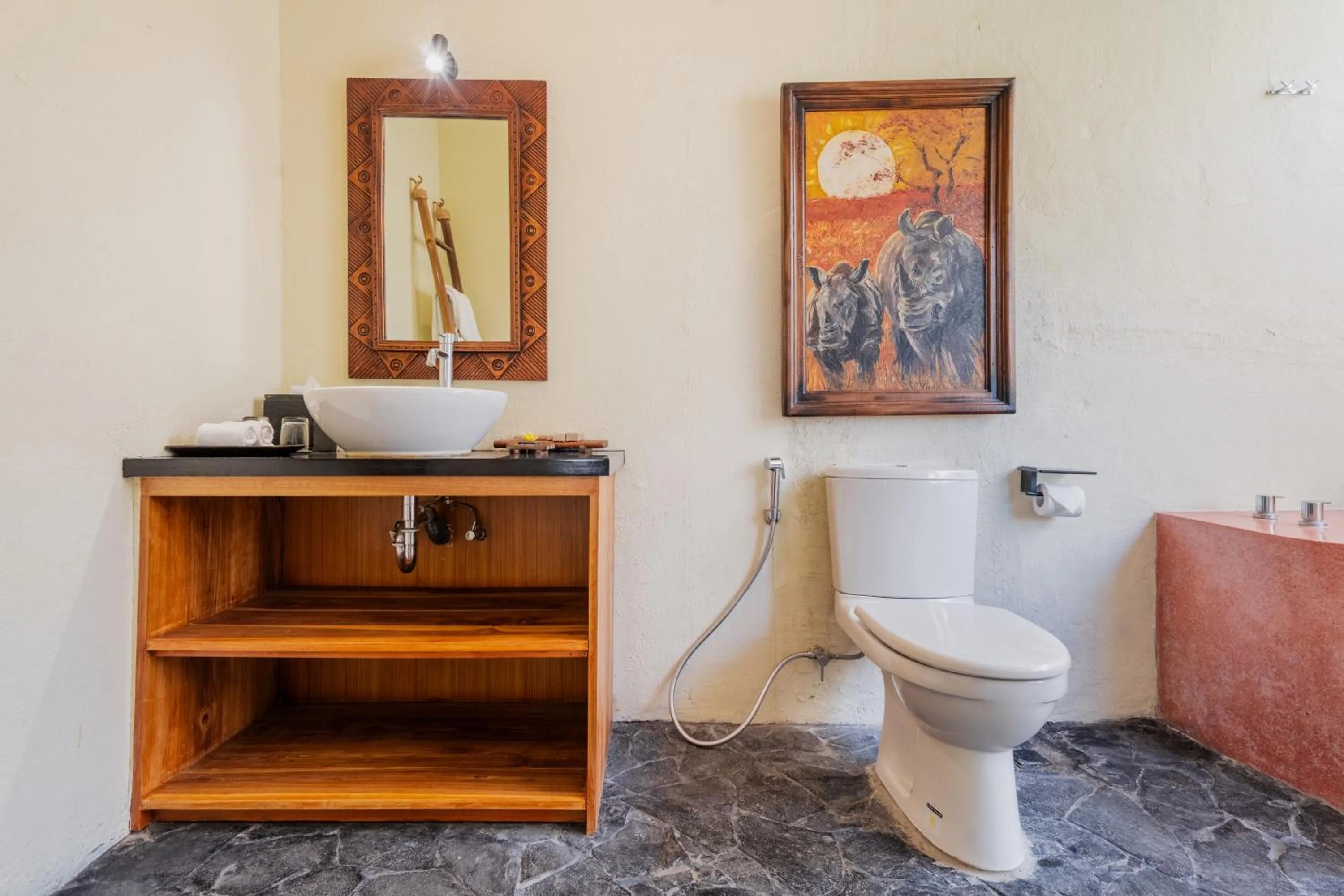 Toilet in Mara River Safari Lodge Bali