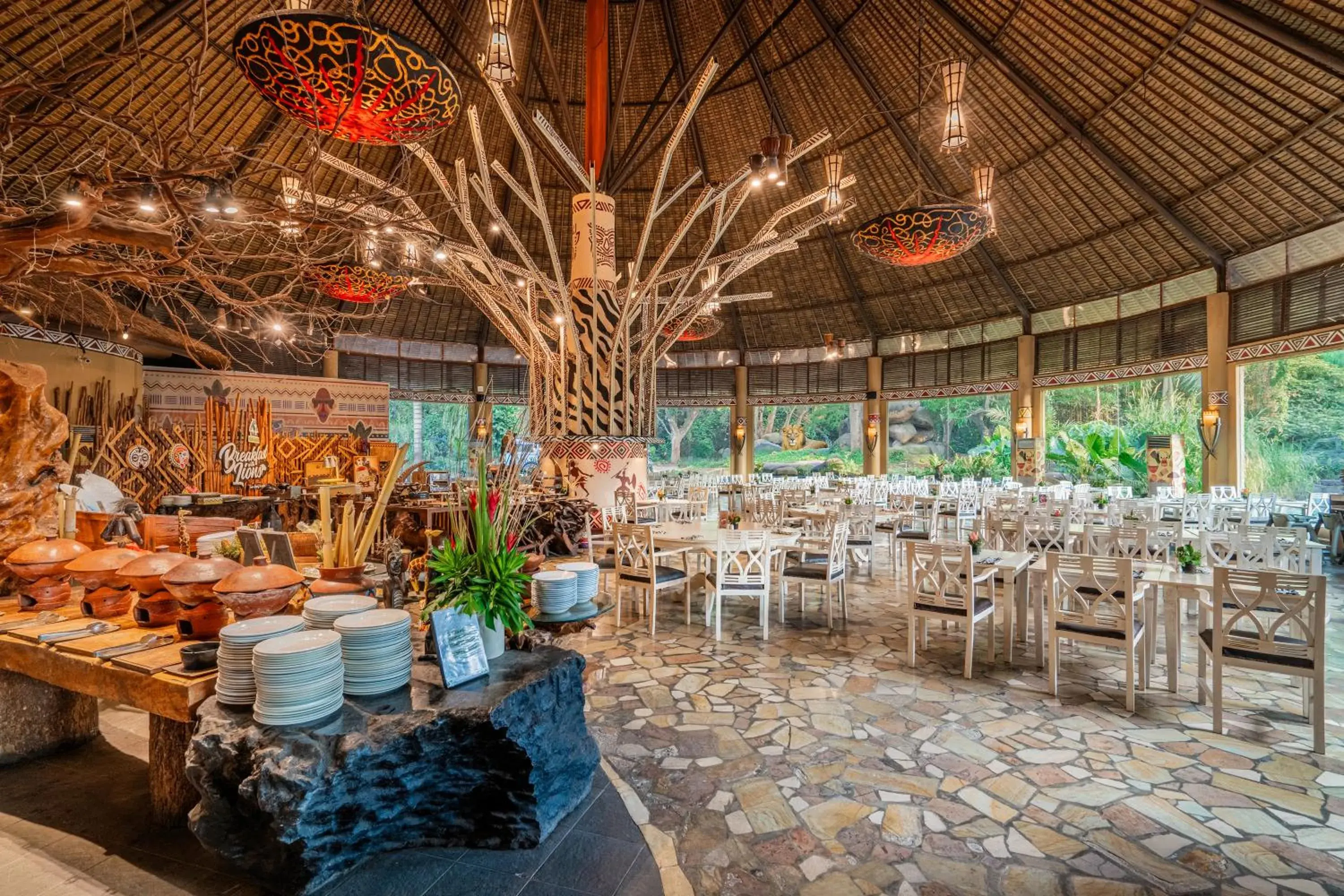 Restaurant/places to eat in Mara River Safari Lodge Bali Restaurant/places to eat in Mara River Safari Lodge Bali