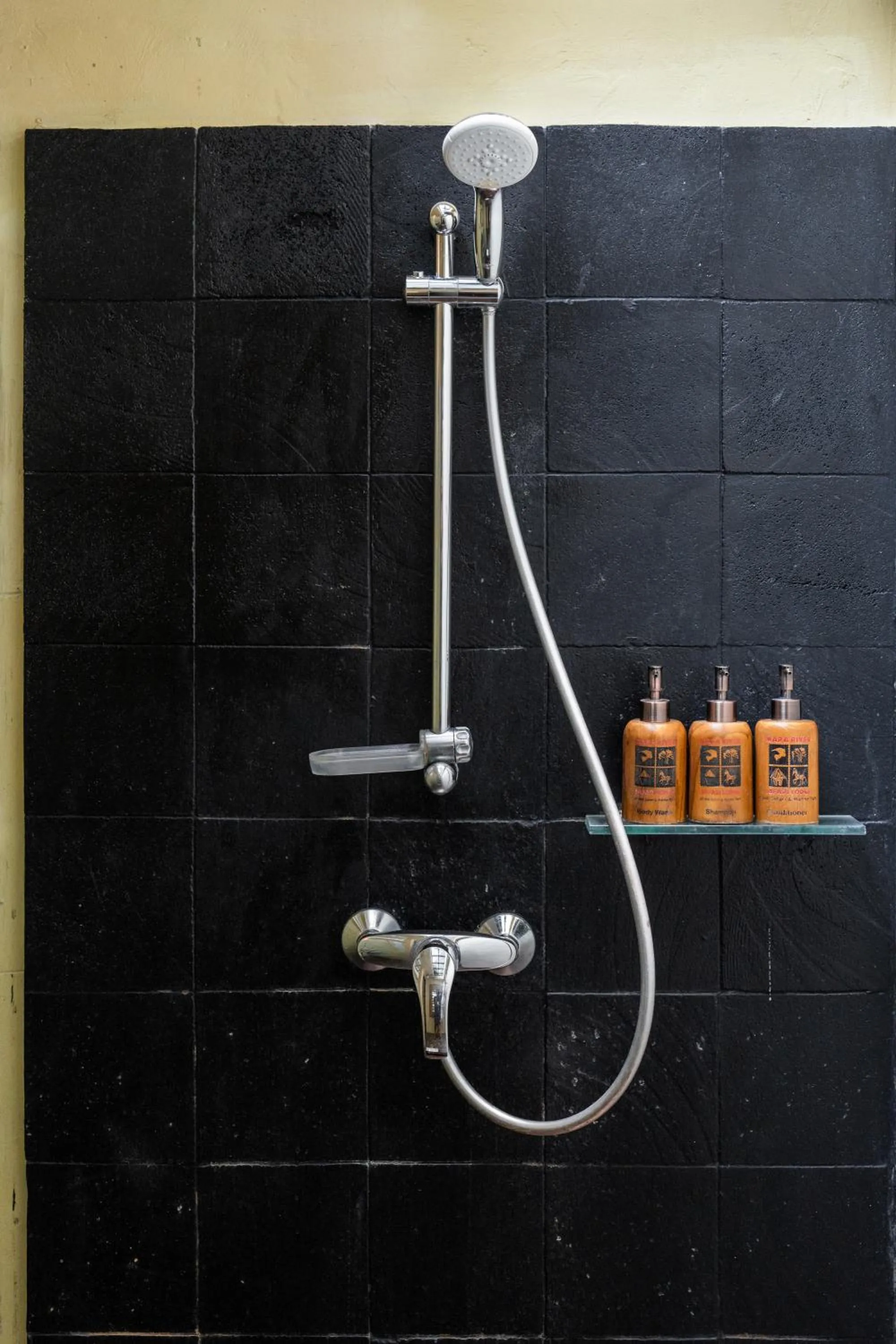 Mara River Safari Lodge Bali