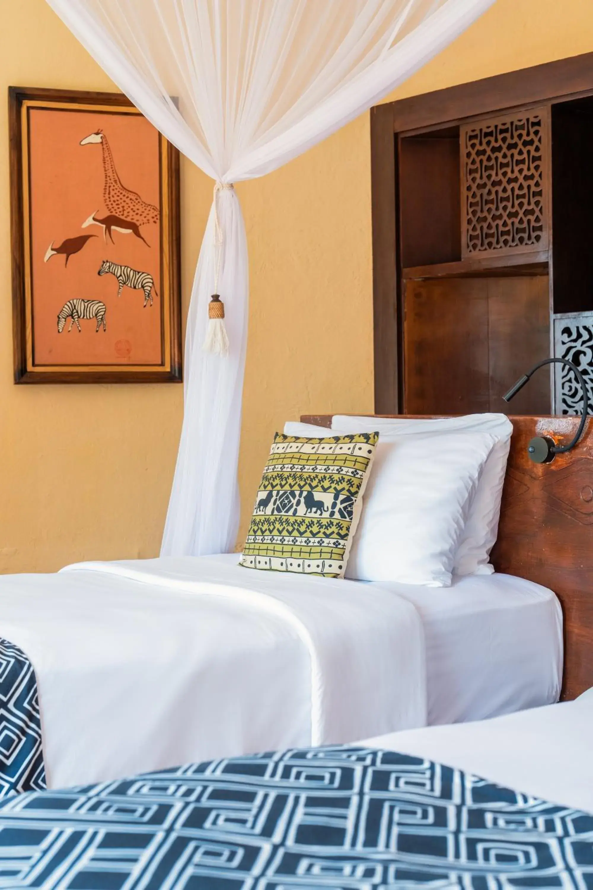 Bedroom, Bed in Mara River Safari Lodge Bali Bedroom, Bed in Mara River Safari Lodge Bali