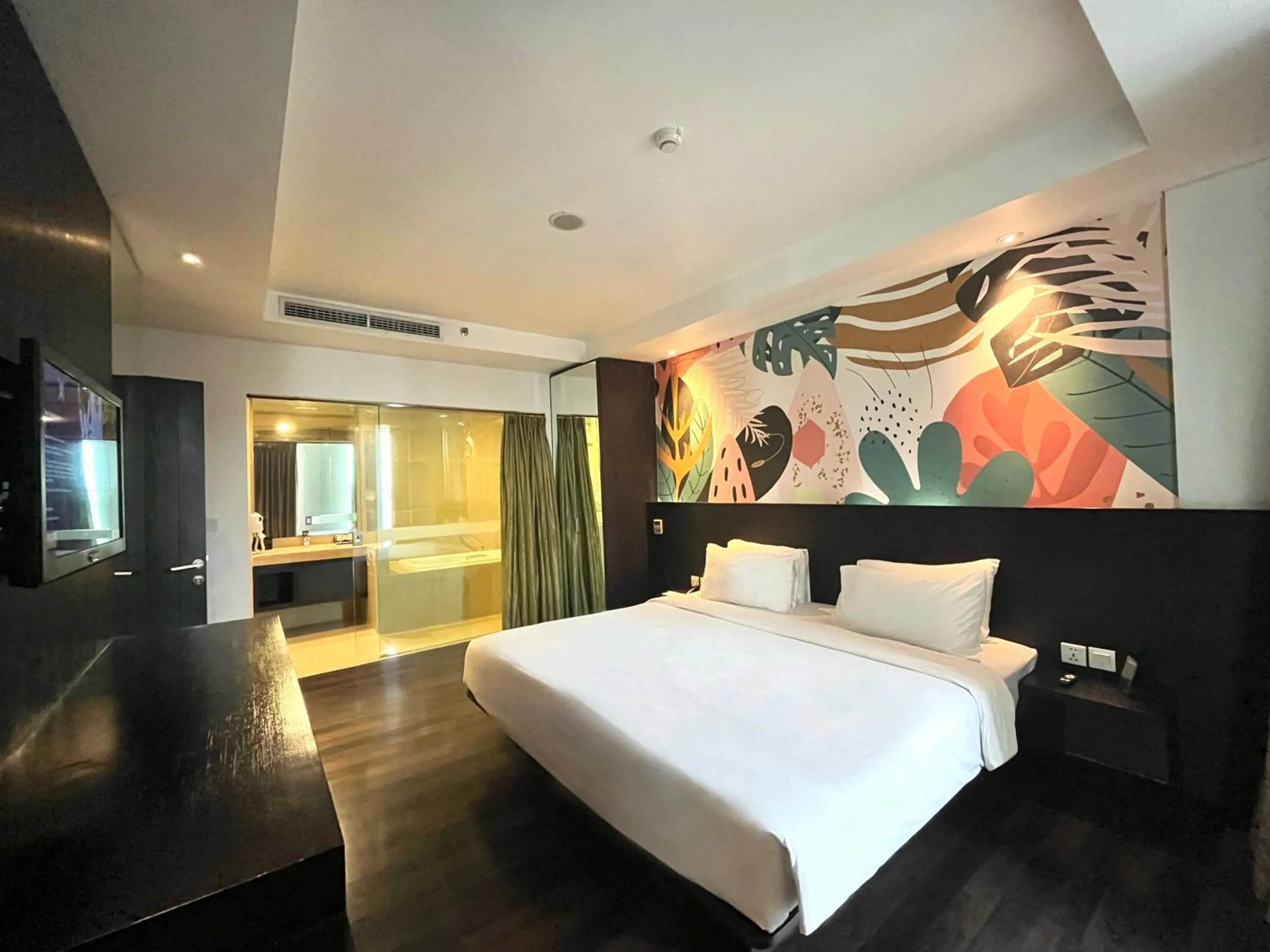 Bedroom, Bed in Akmani Hotel Jakarta