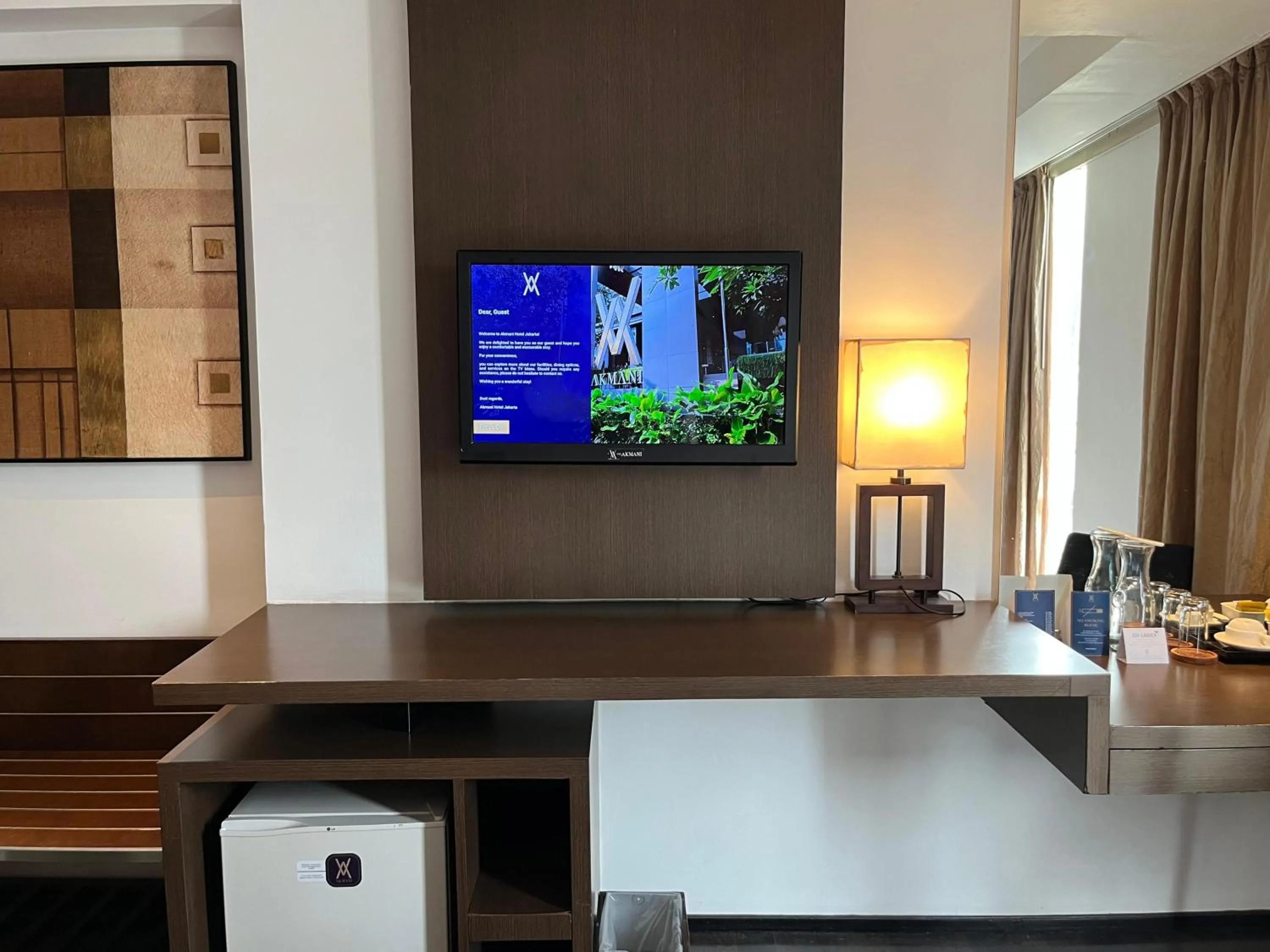 TV and multimedia in Akmani Hotel Jakarta