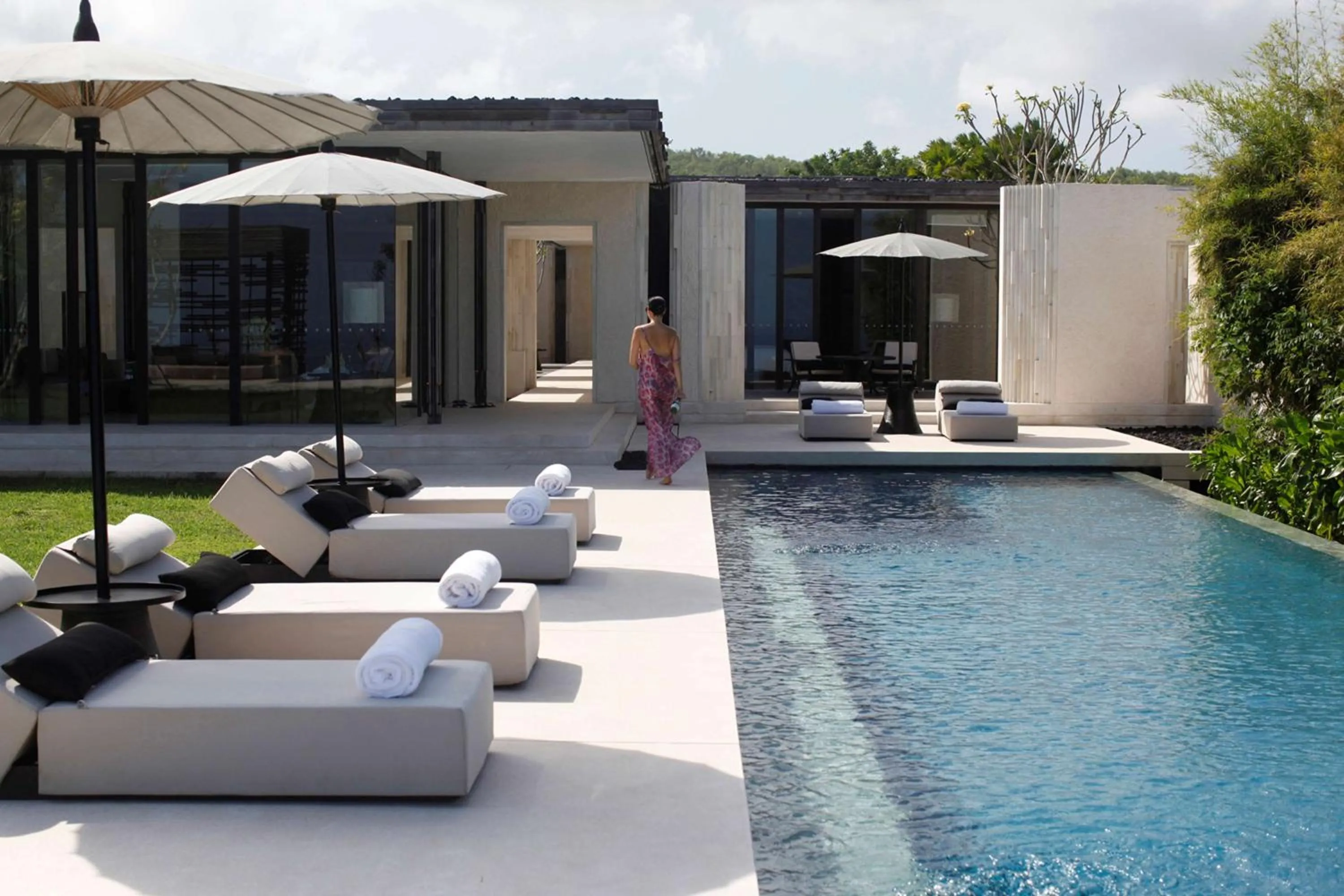 Photo of the whole room in Alila Villas Uluwatu