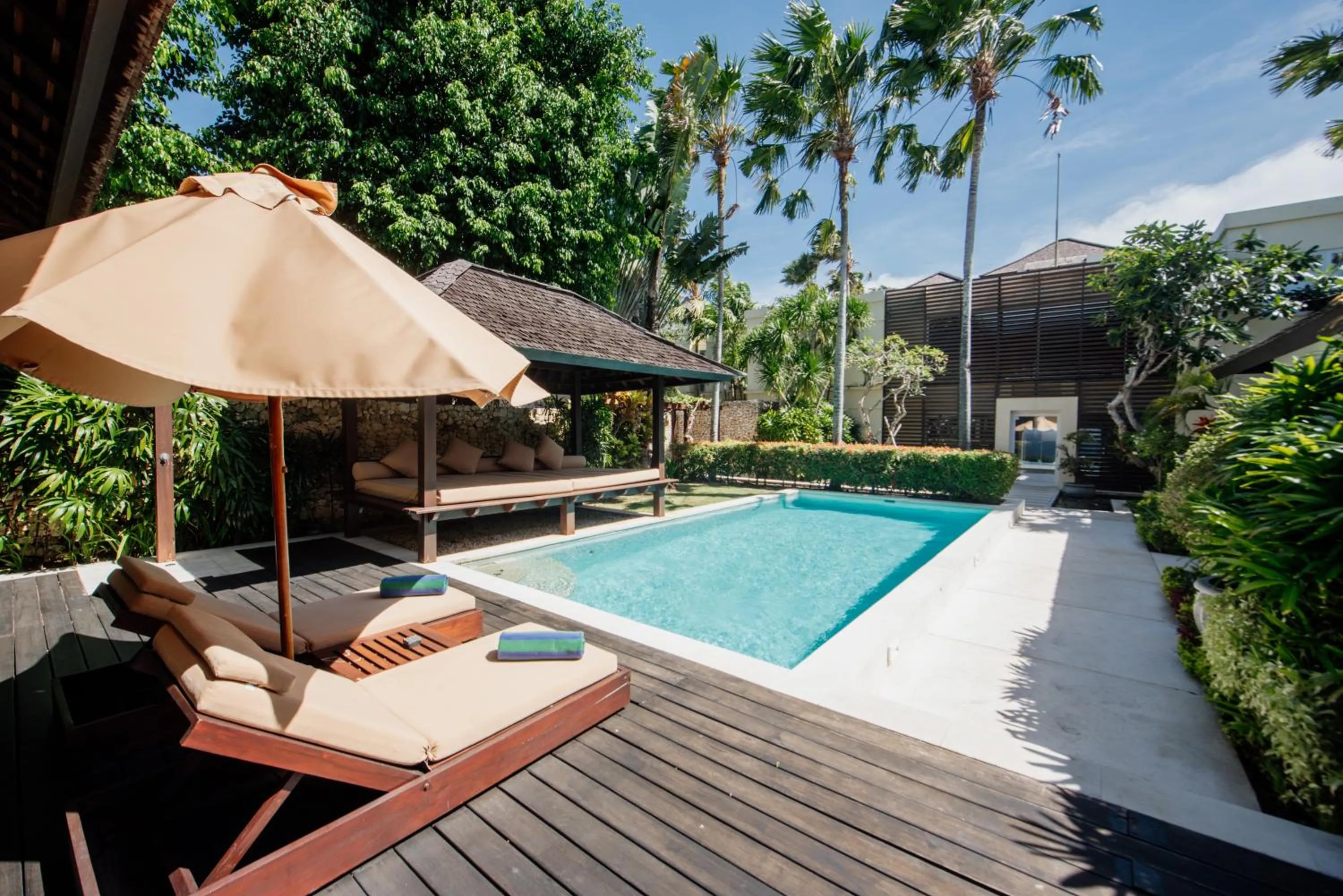 Swimming pool in Karma Kandara