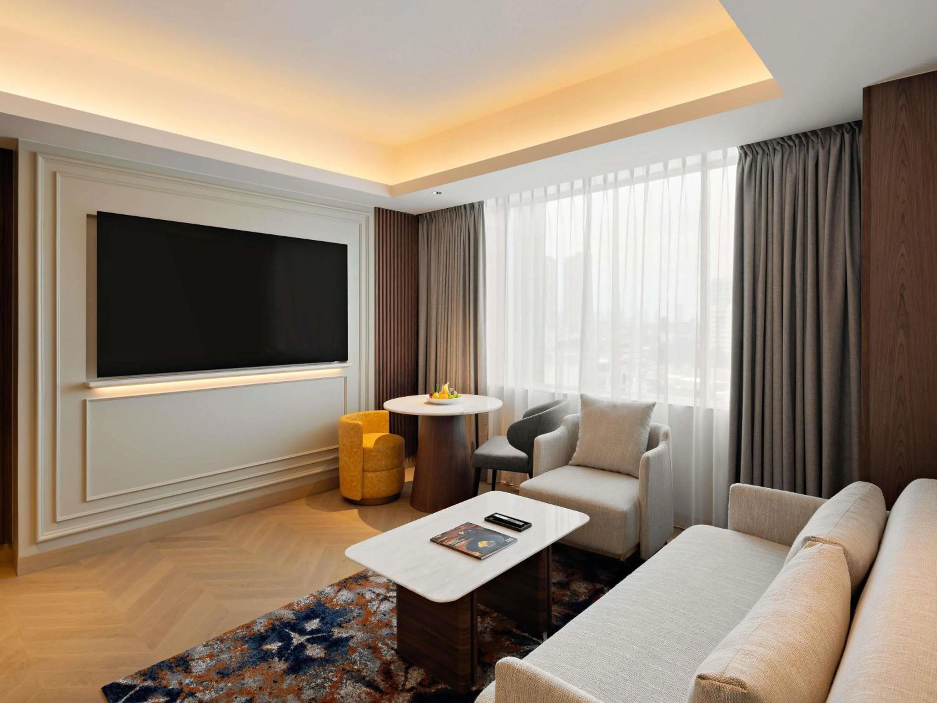 Photo of the whole room in Mövenpick Hotel Jakarta City Centre