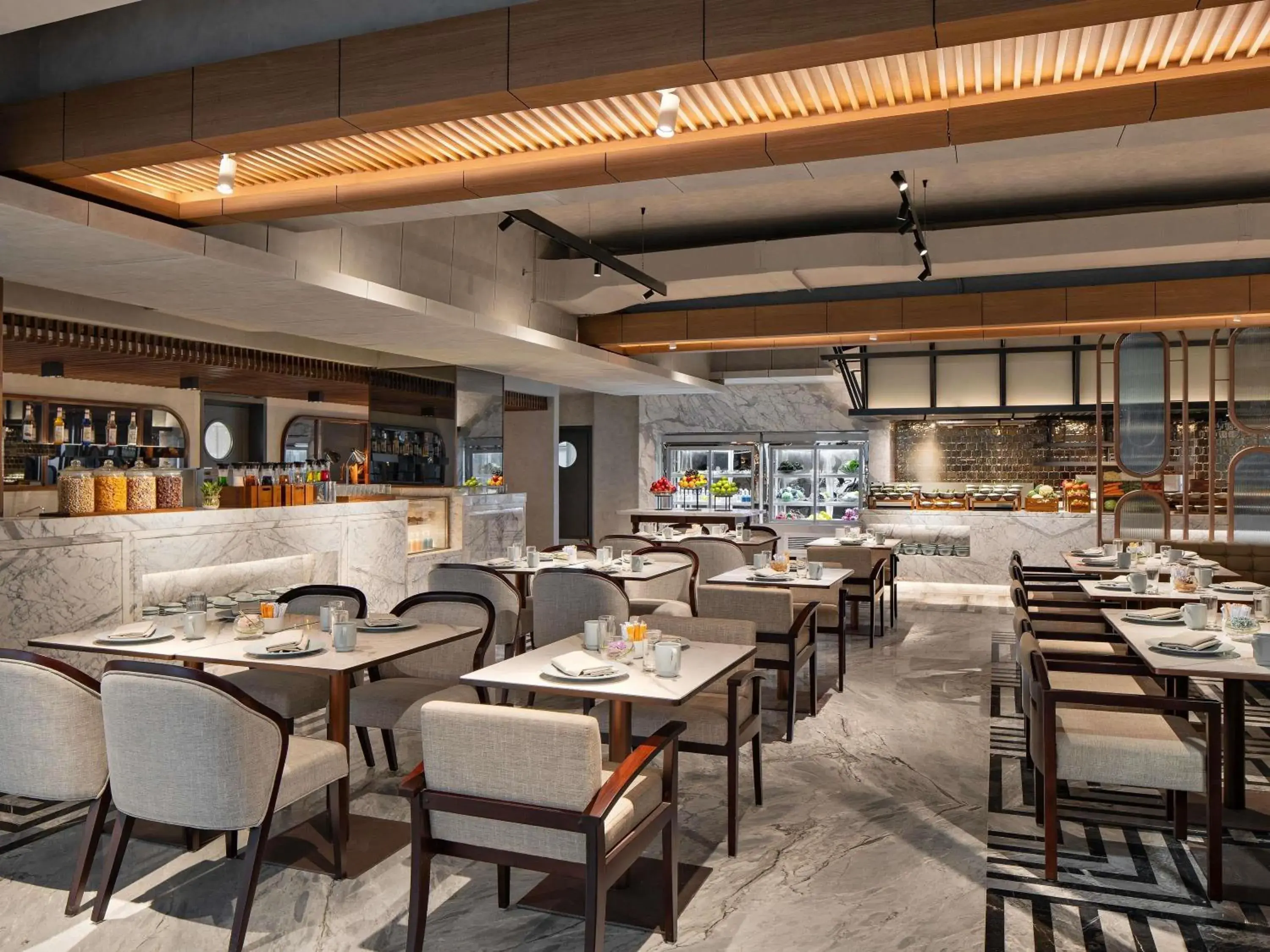 Restaurant/places to eat in Mövenpick Hotel Jakarta City Centre Restaurant/places to eat in Mövenpick Hotel Jakarta City Centre