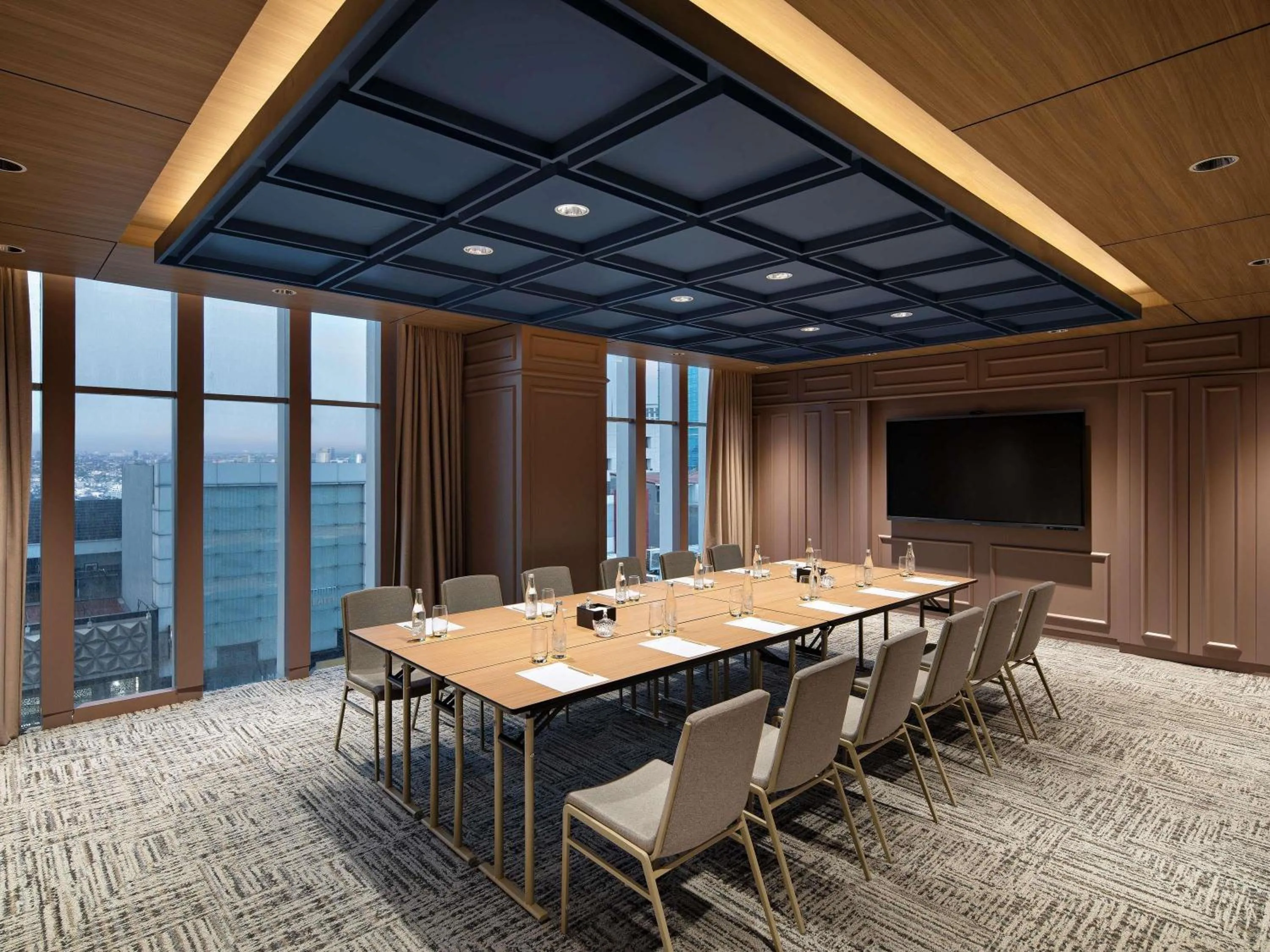 Meeting/conference room in Mövenpick Hotel Jakarta City Centre