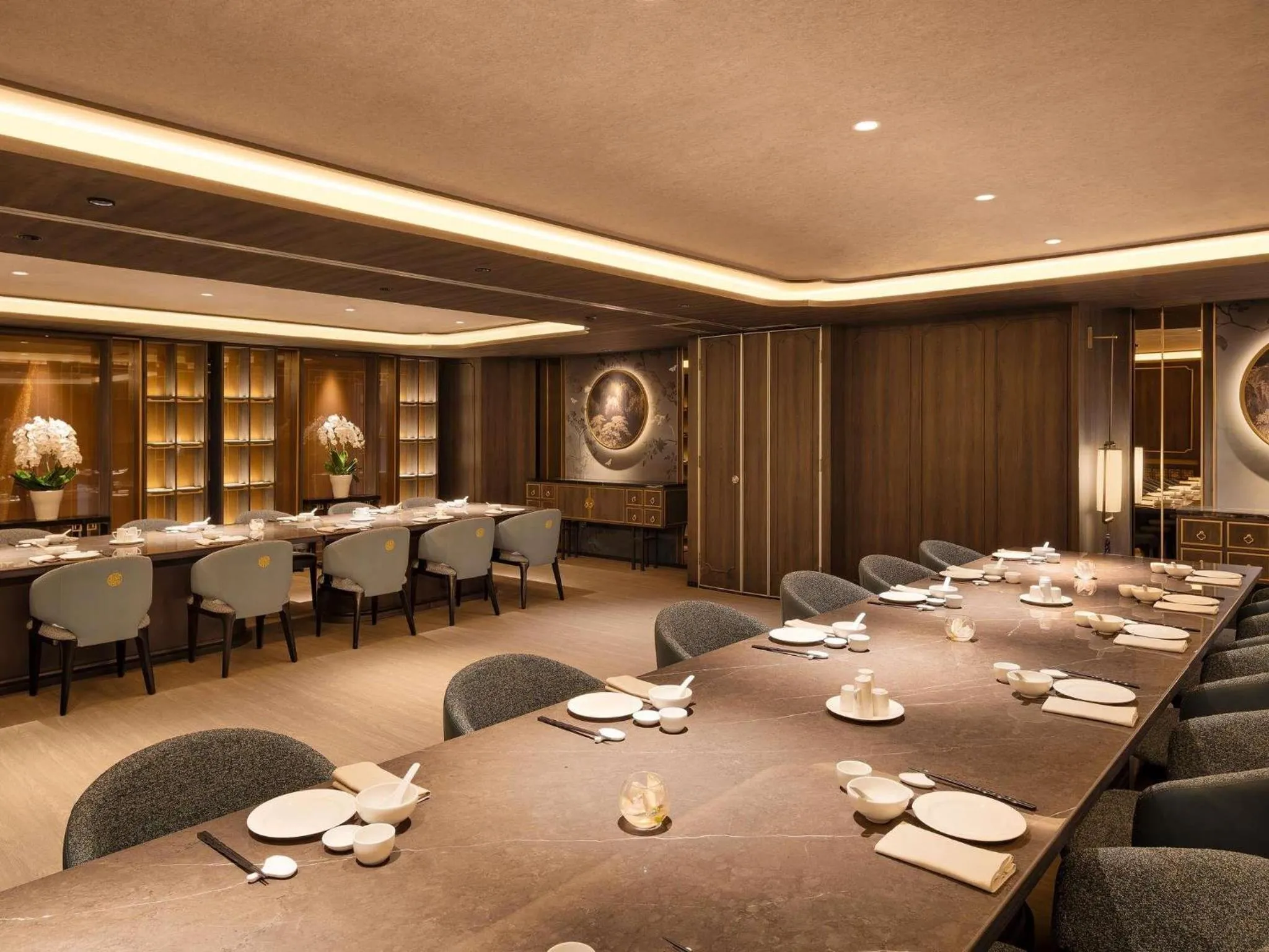 Restaurant/places to eat in Mövenpick Hotel Jakarta City Centre