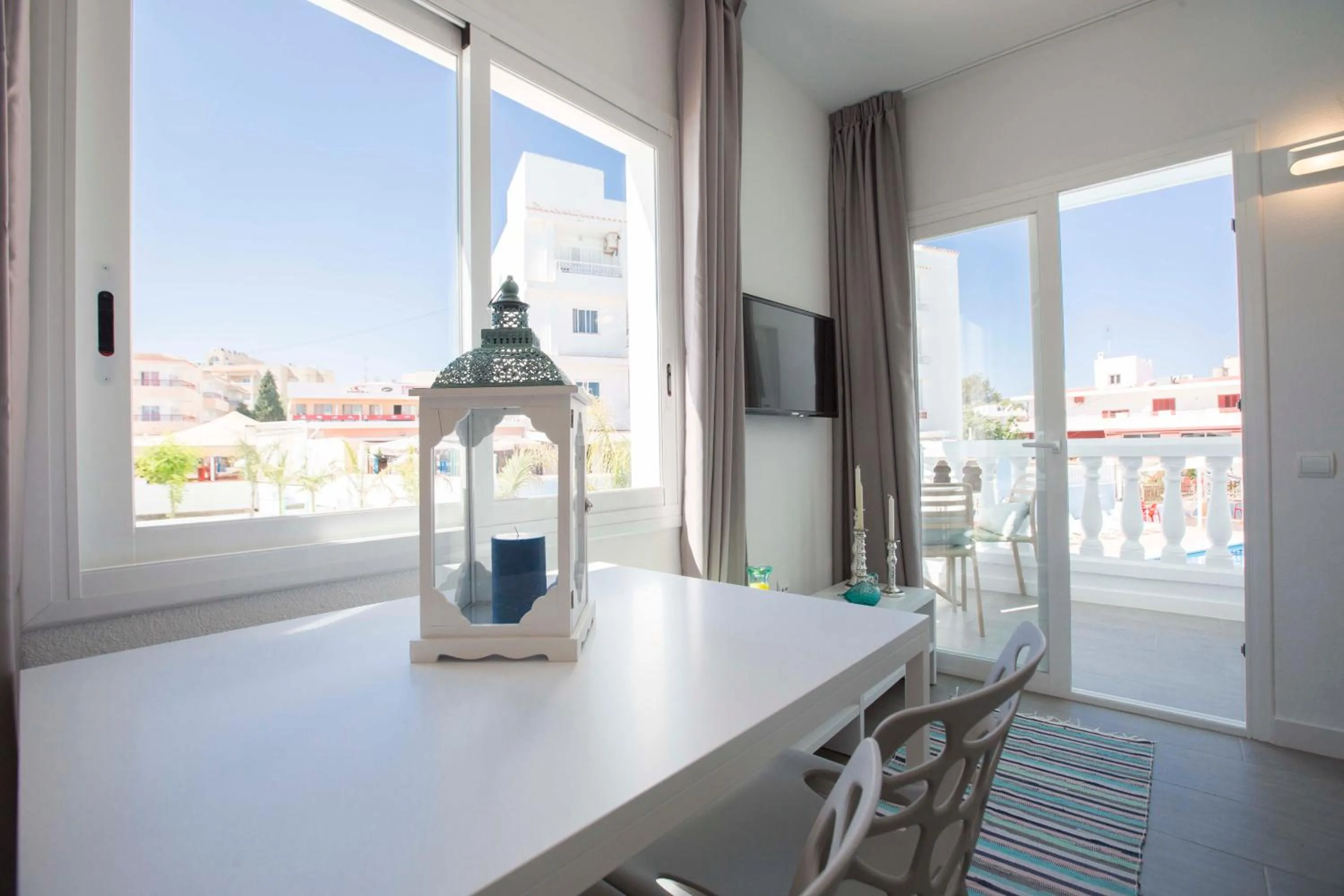 Dining area in Beach Star Ibiza