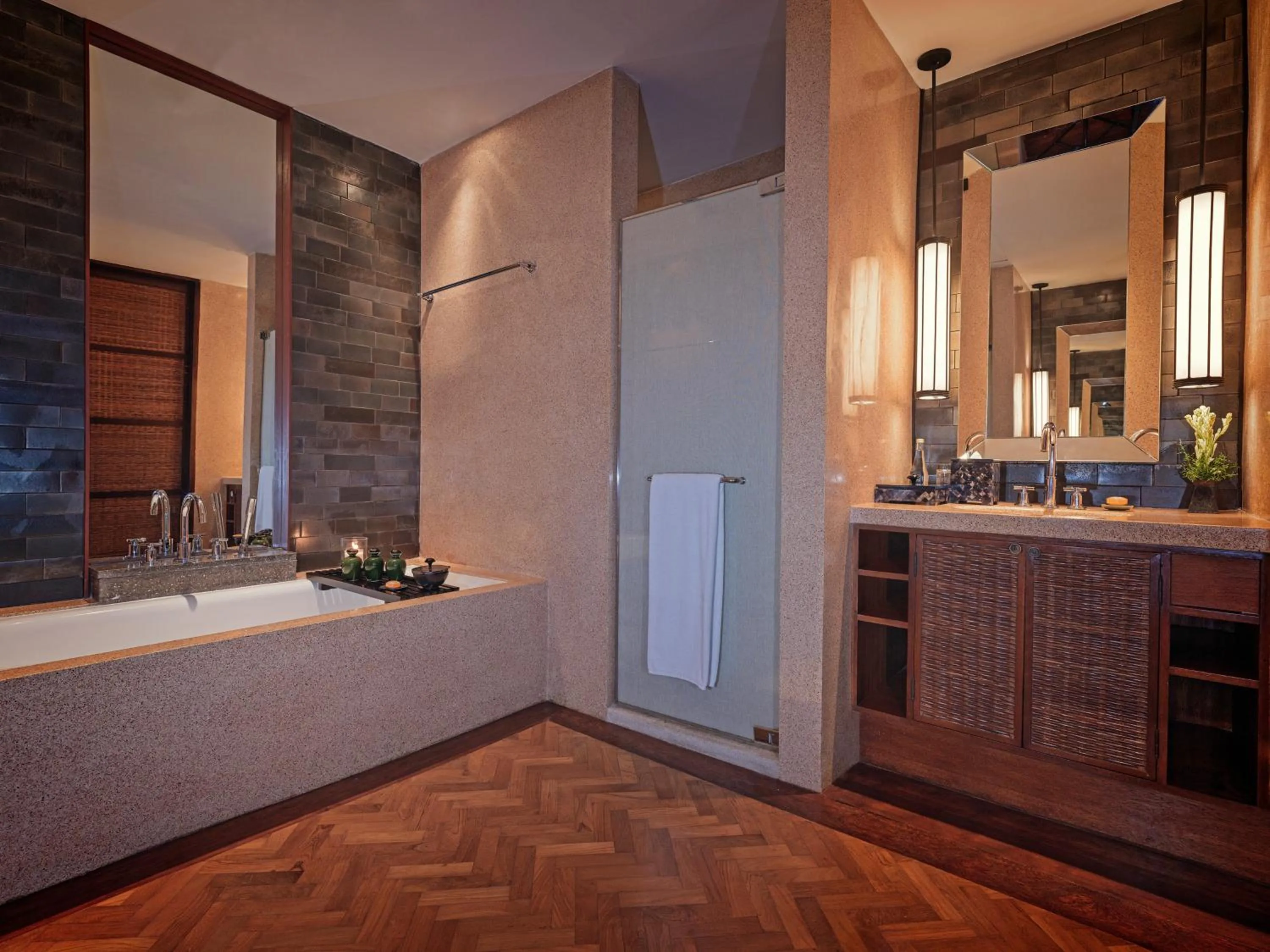 Shower in The Legian Seminyak, Bali