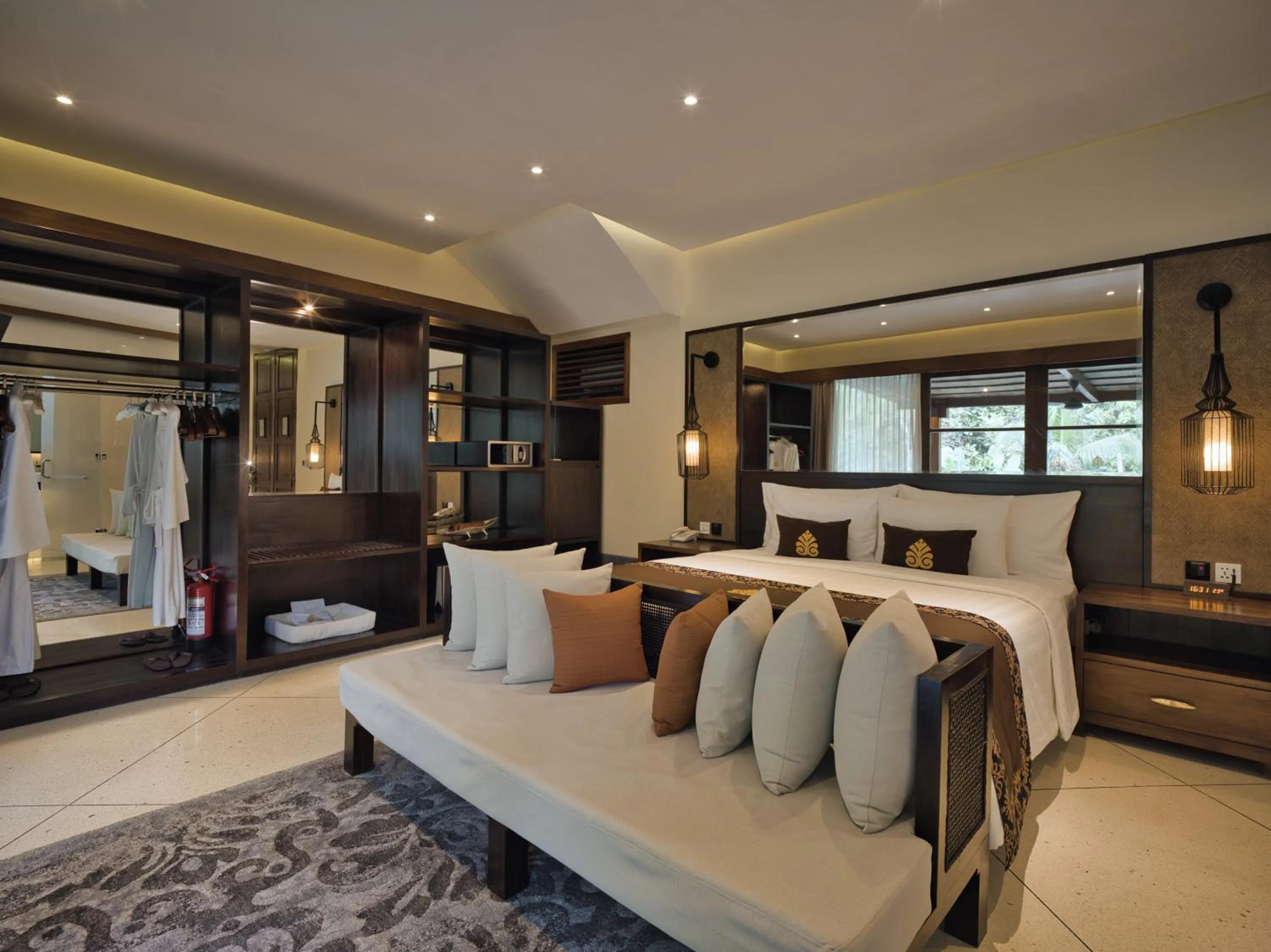 Bedroom, Bed in Hanging Gardens of Bali