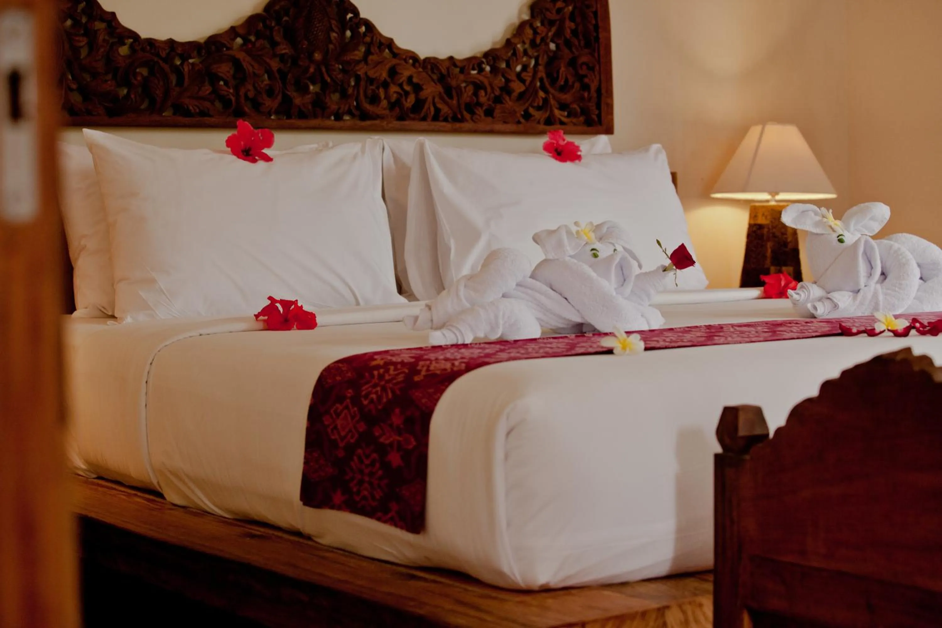 Photo of the whole room, Bed in Sri Ratih Cottages, CHSE Certified