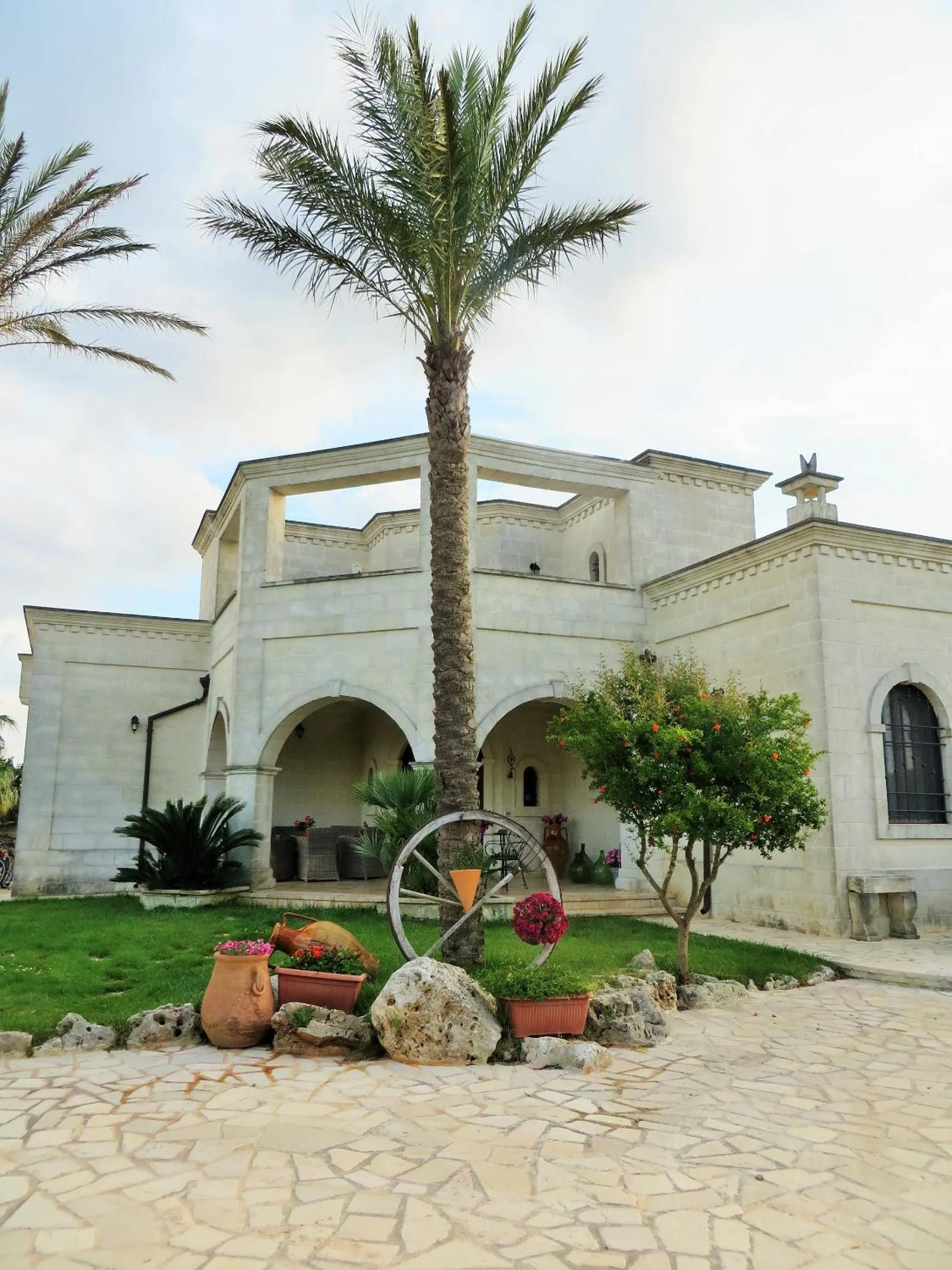Facade/entrance in La Suite nel Bosco