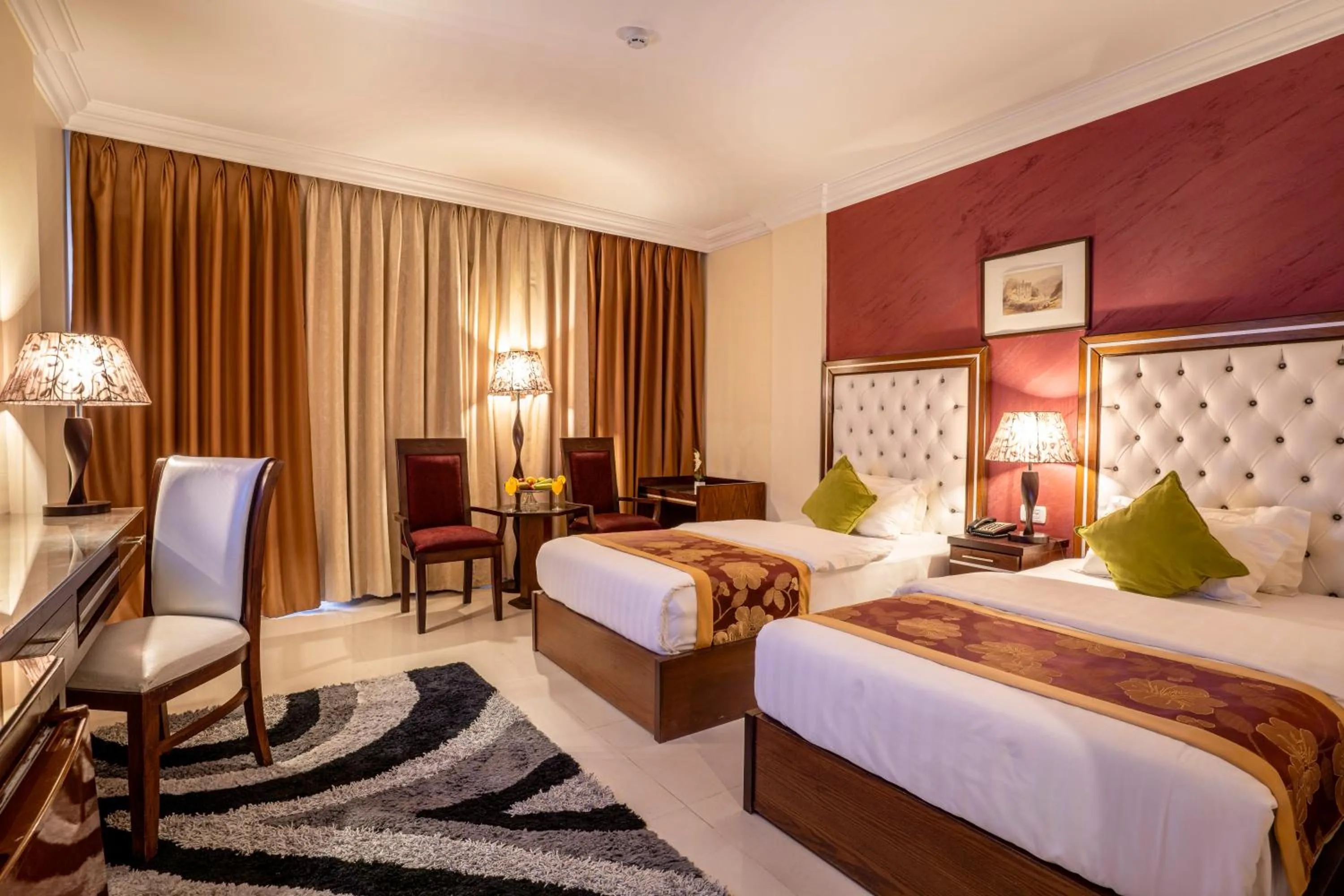 Bed in P Quattro Relax Hotel