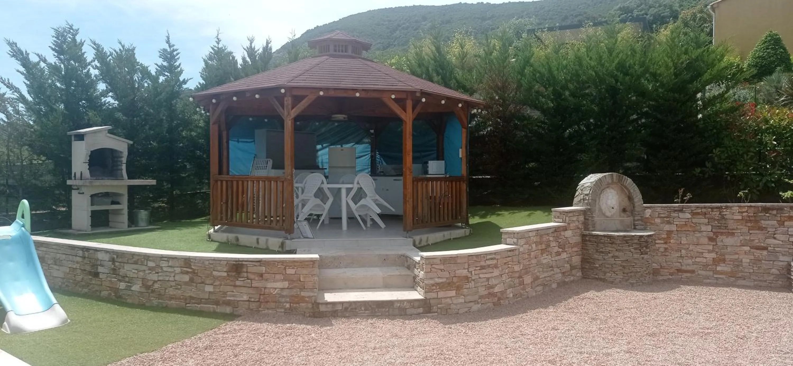 Kitchen or kitchenette in Perula di Machja