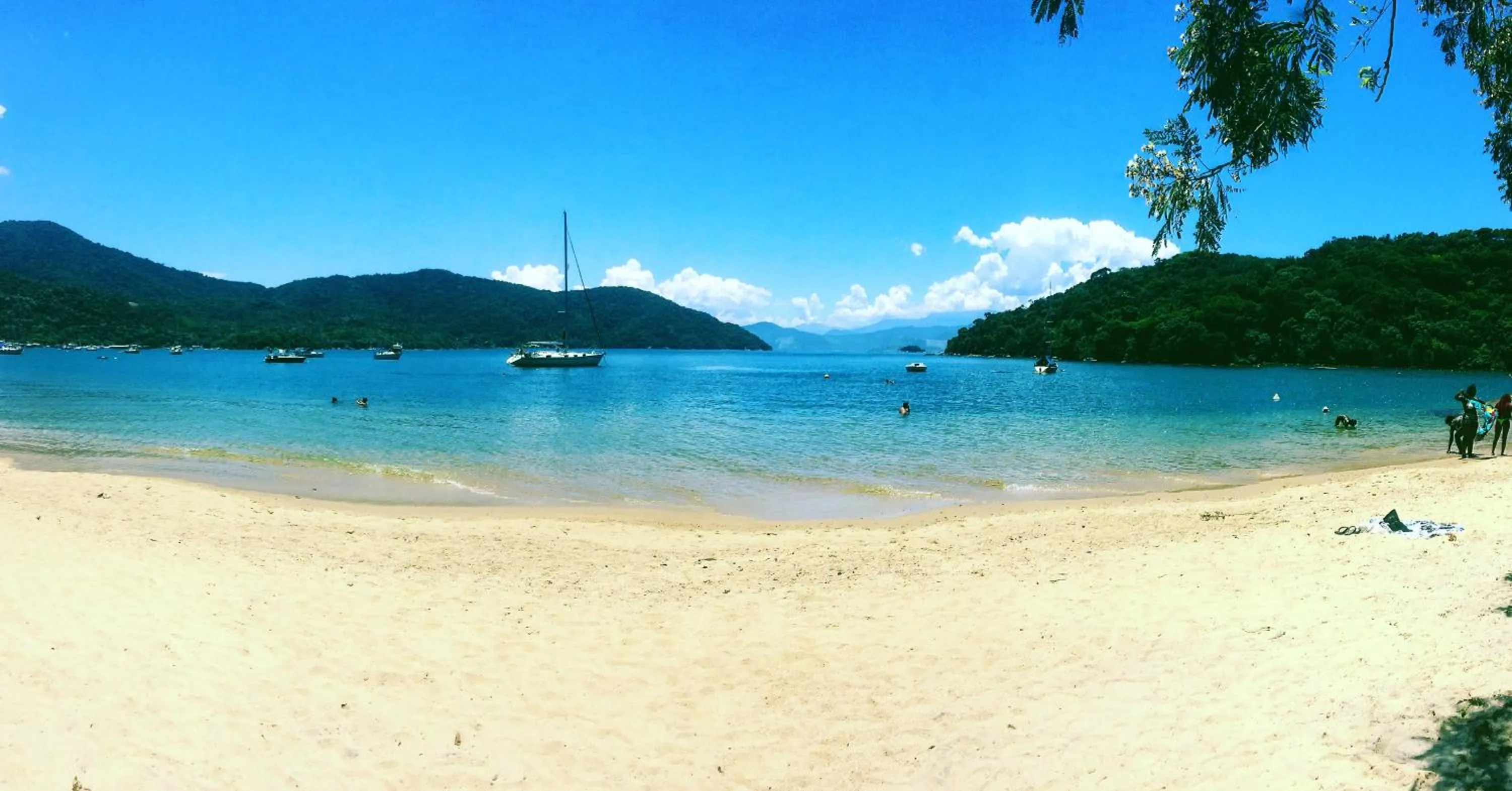 Beach in Praia Comprida Flats