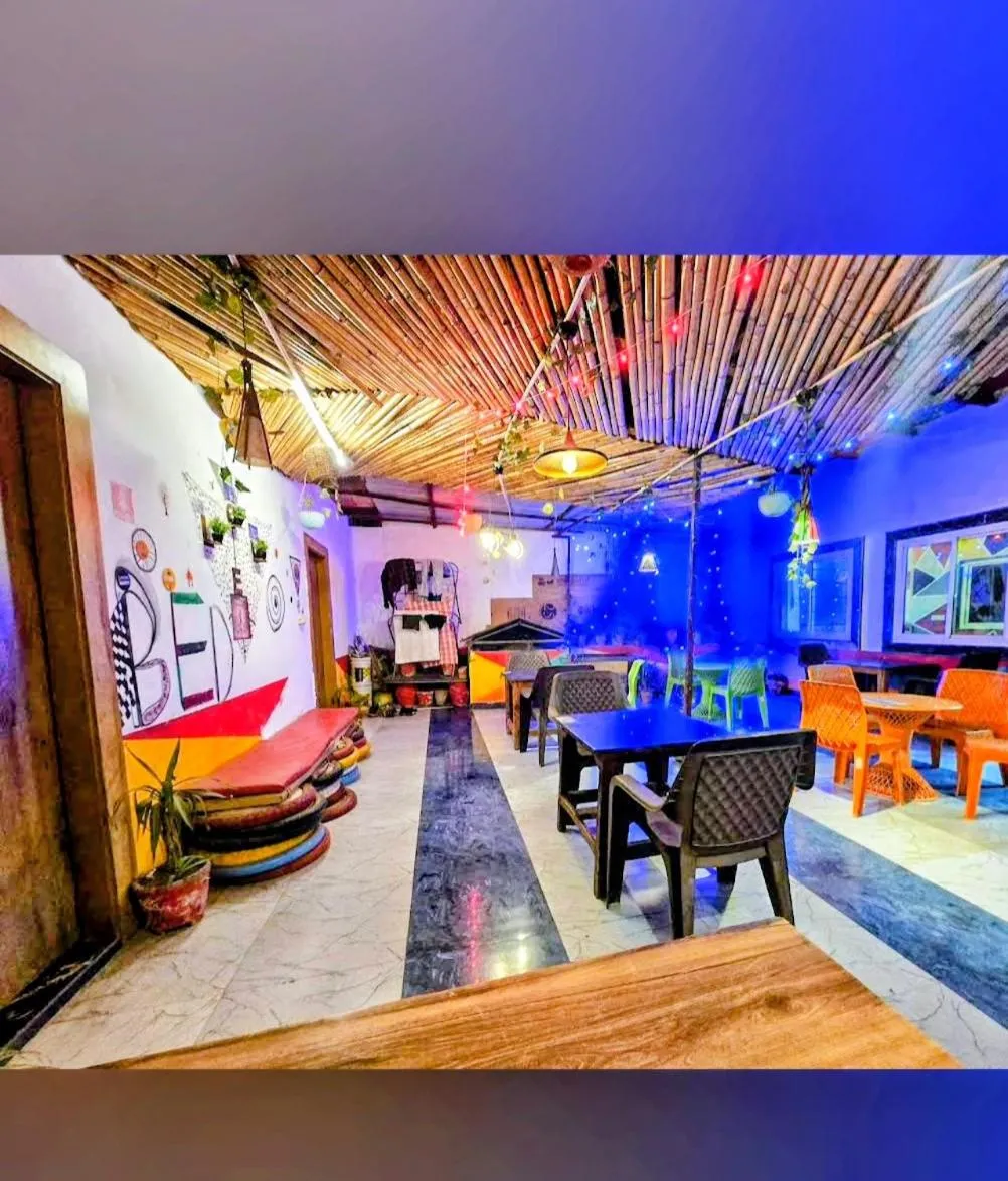 Bedweiser Backpackers Hostel