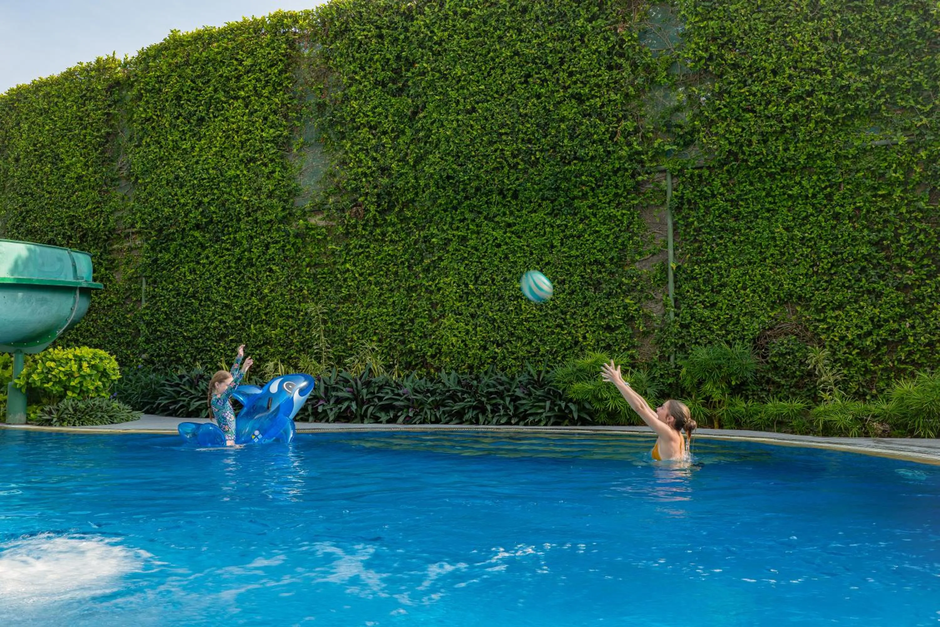 Day in Prime Plaza Suites Sanur – Bali