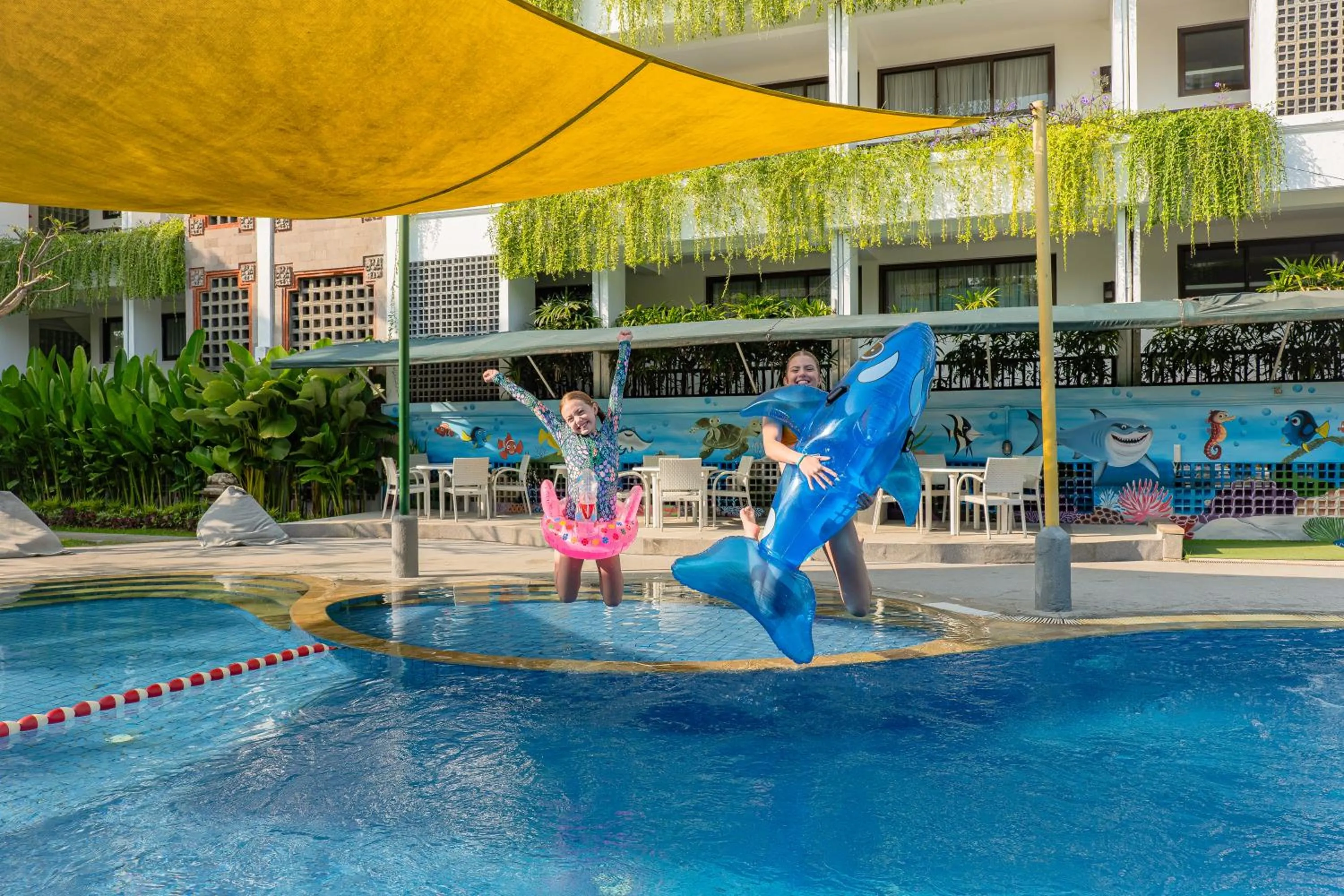 Day in Prime Plaza Suites Sanur – Bali