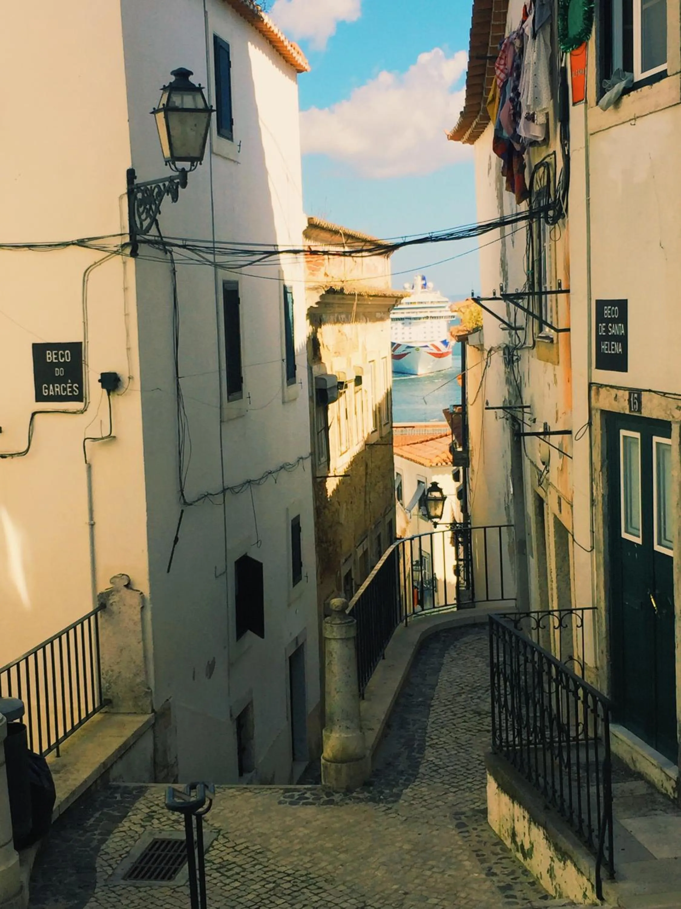 Spring in Casa do Garcês by Lisbon Village Apartments