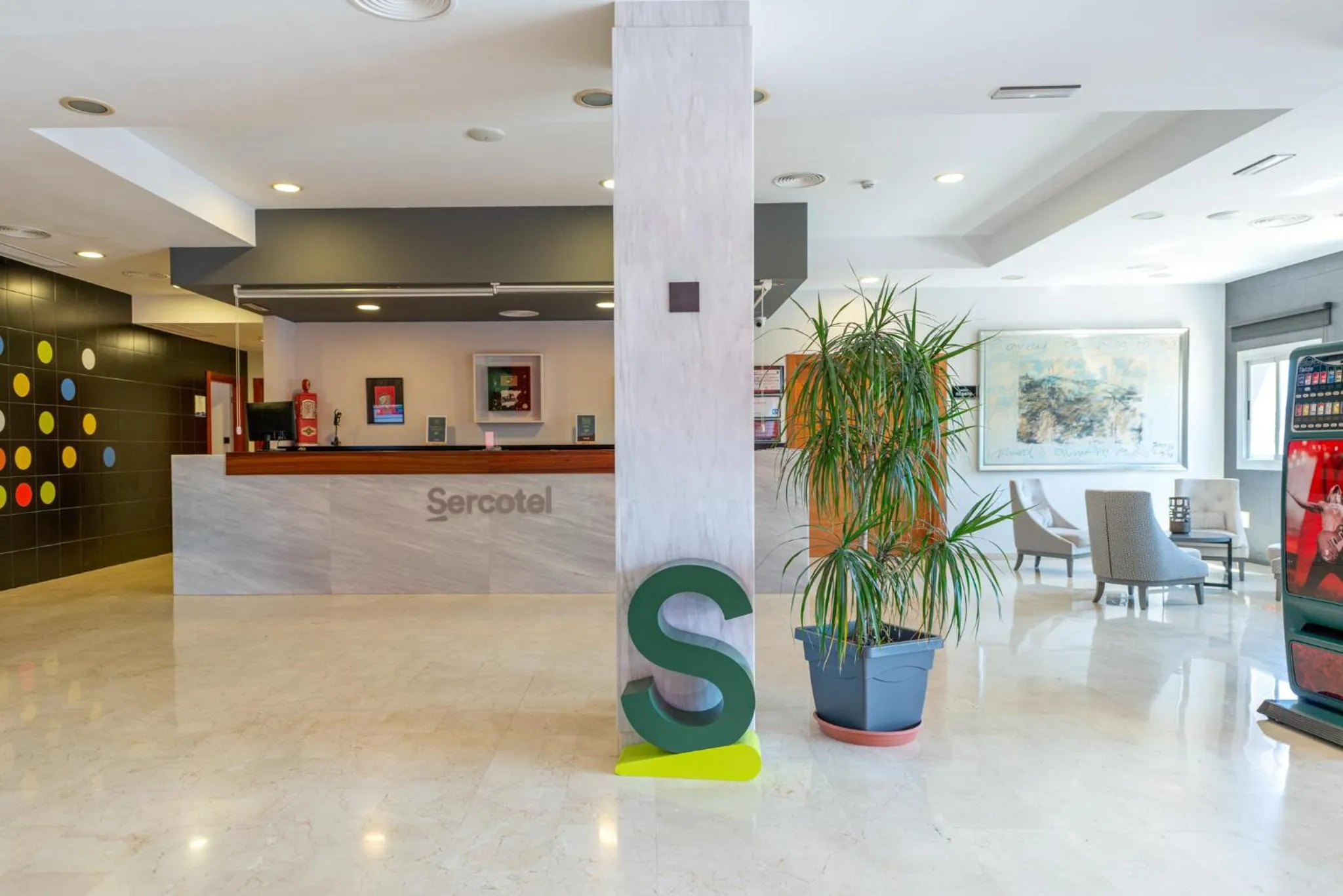 Lobby or reception in Sercotel Riscal