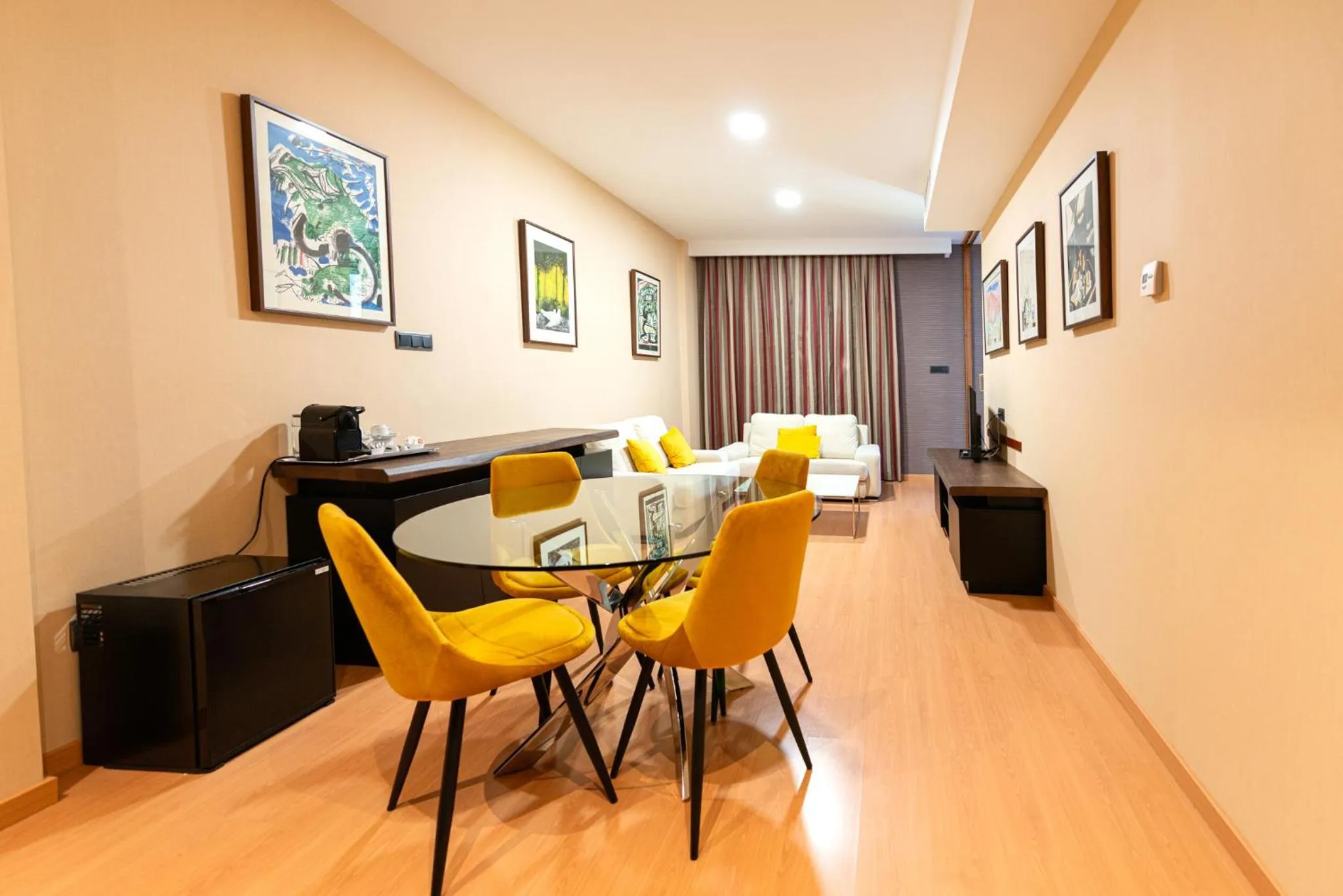 Living room in Sercotel Riscal