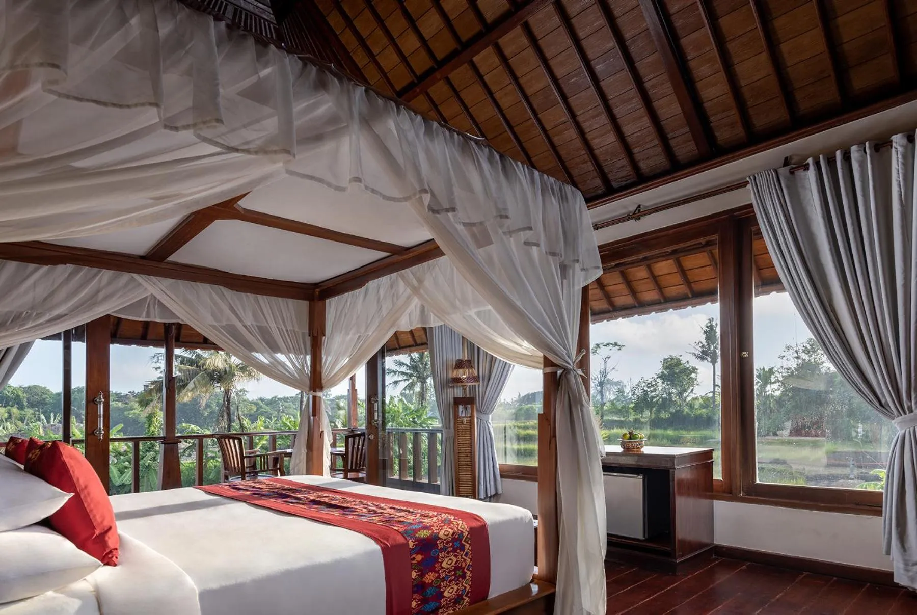 Property building, Bed in Santi Mandala Villa & Spa