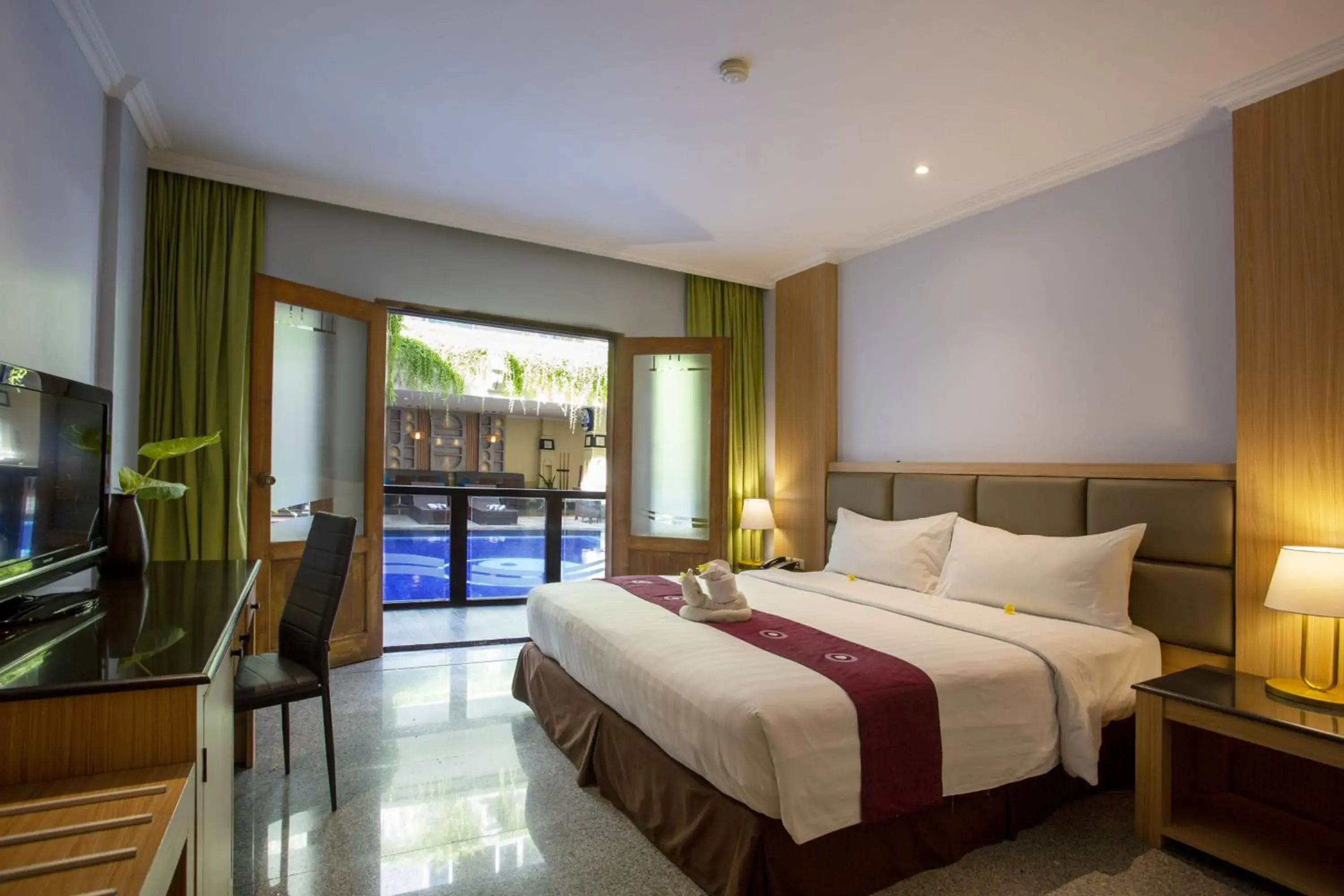 Bed in Famous Hotel Kuta Formerly Permata Kuta Hotel Bed in Famous Hotel Kuta Formerly Permata Kuta Hotel