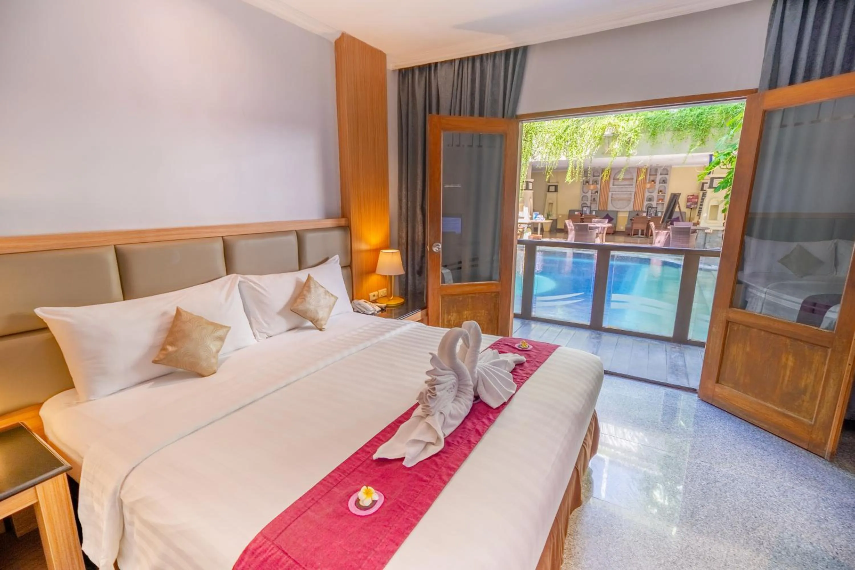 Bedroom, Bed in Famous Hotel Kuta Formerly Permata Kuta Hotel