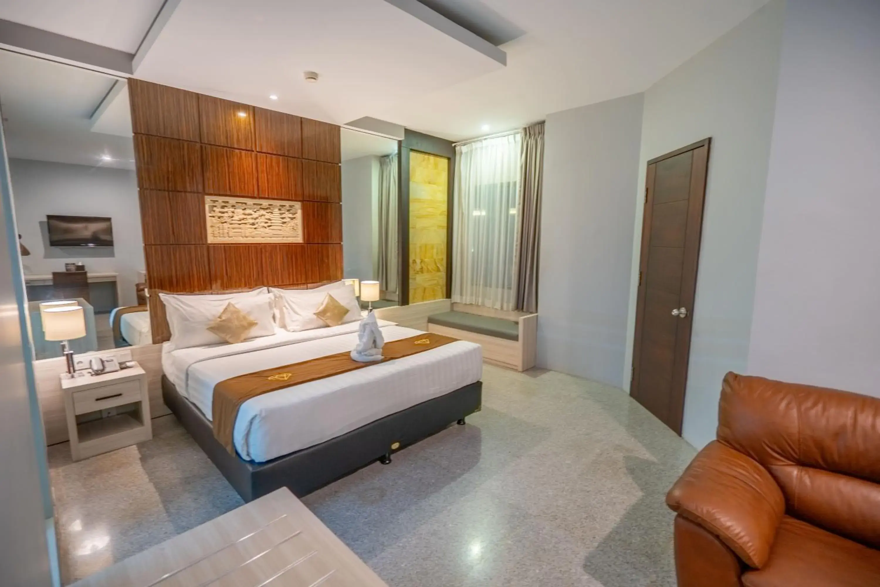 Bedroom, Bed in Famous Hotel Kuta Formerly Permata Kuta Hotel Bedroom, Bed in Famous Hotel Kuta Formerly Permata Kuta Hotel