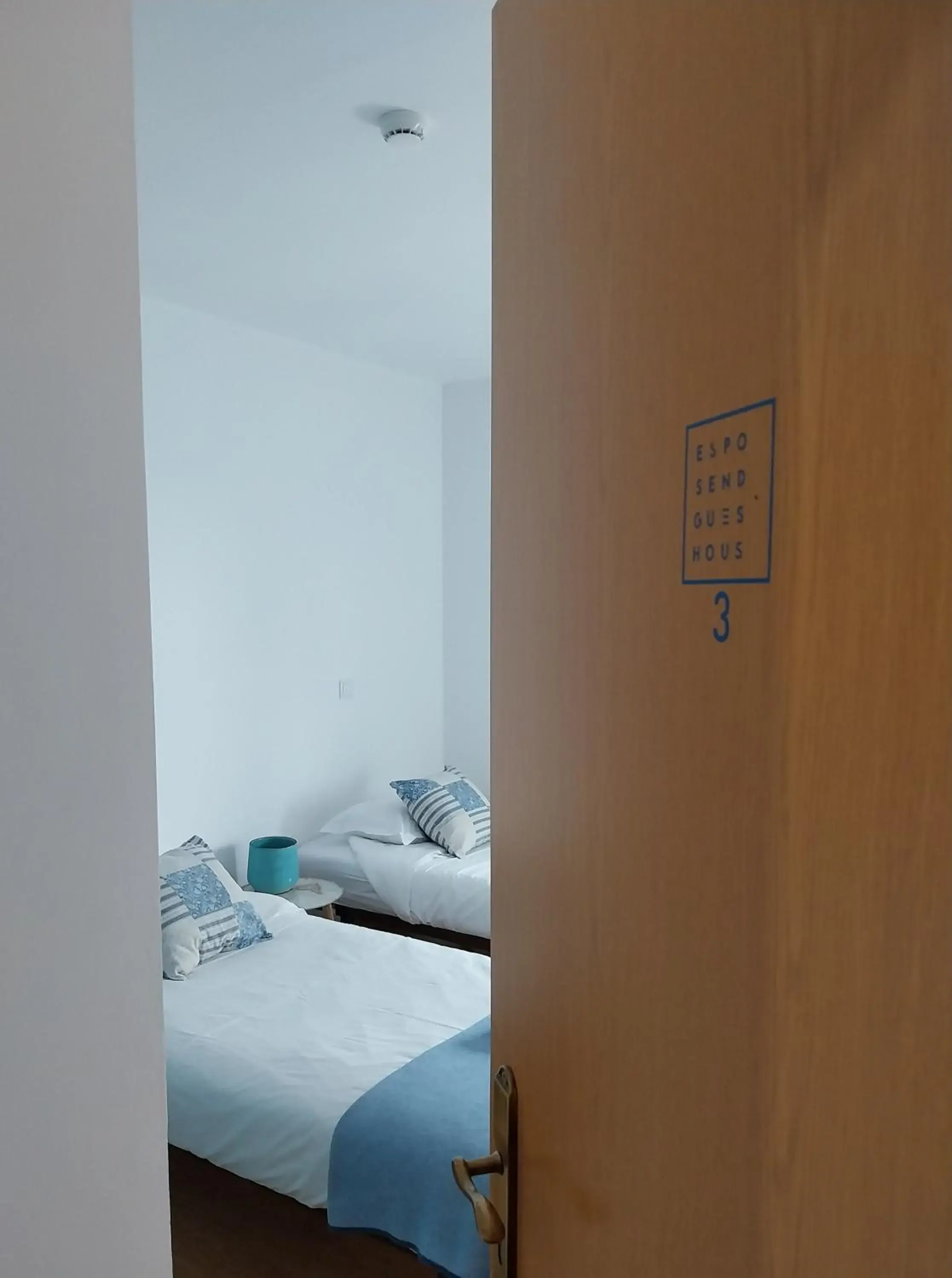 Double Room with Shared Bathroom in EsposendeGuesthouse Double Room with Shared Bathroom in EsposendeGuesthouse