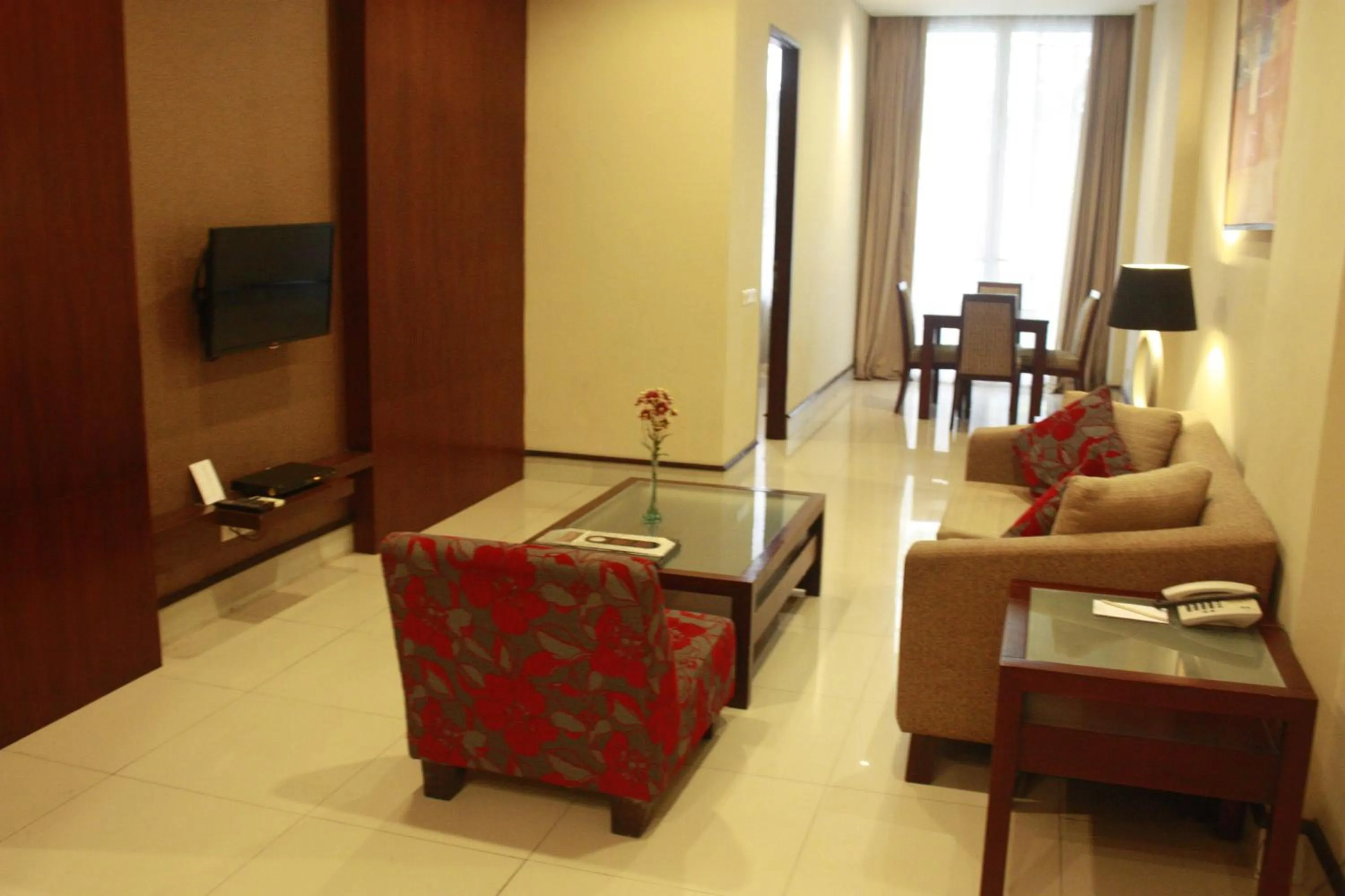 Living room, Seating Area in 100 Sunset Boutique