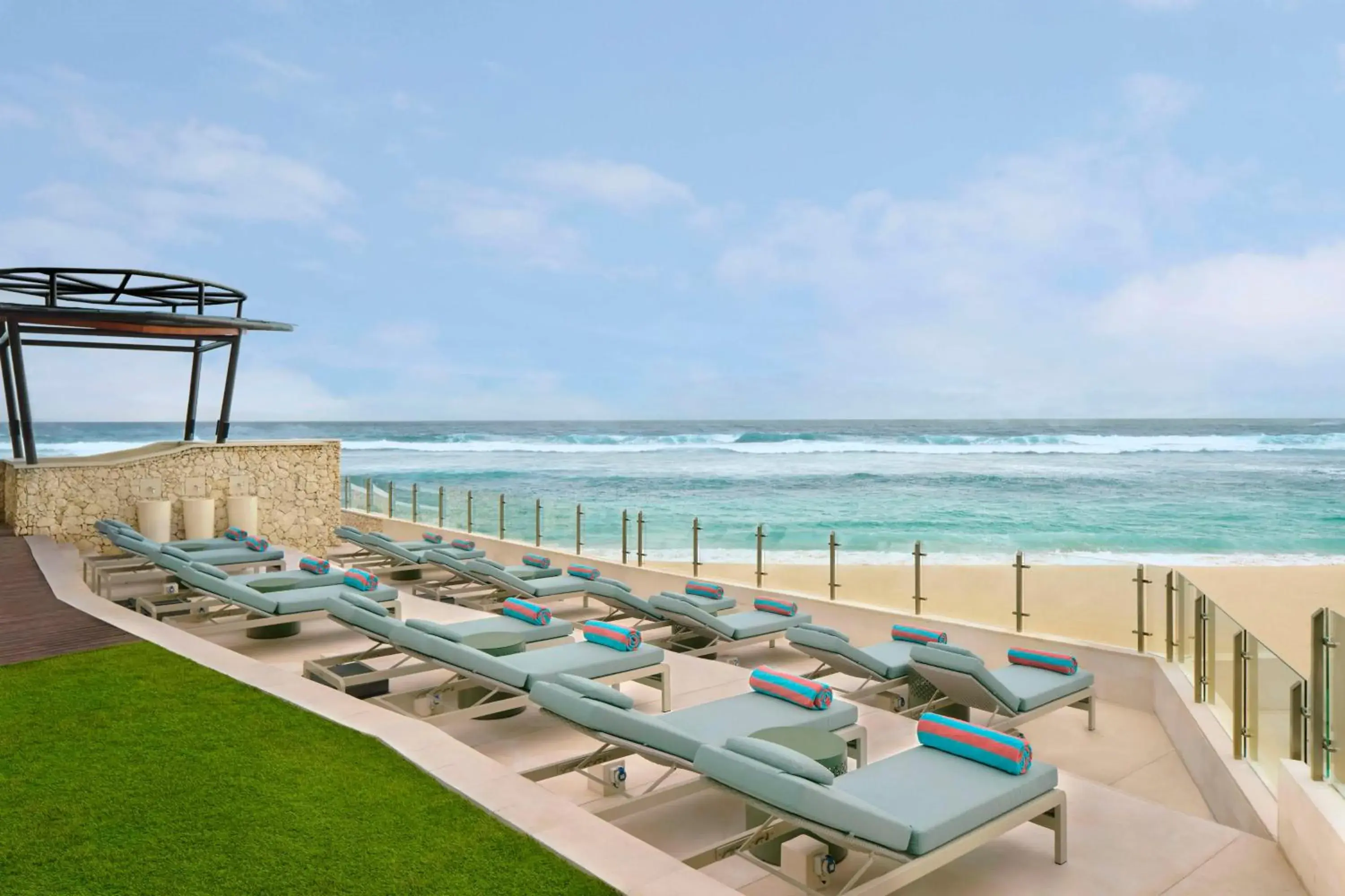 Restaurant/places to eat in Umana Bali, LXR Hotels & Resorts by Hilton Restaurant/places to eat in Umana Bali, LXR Hotels & Resorts by Hilton