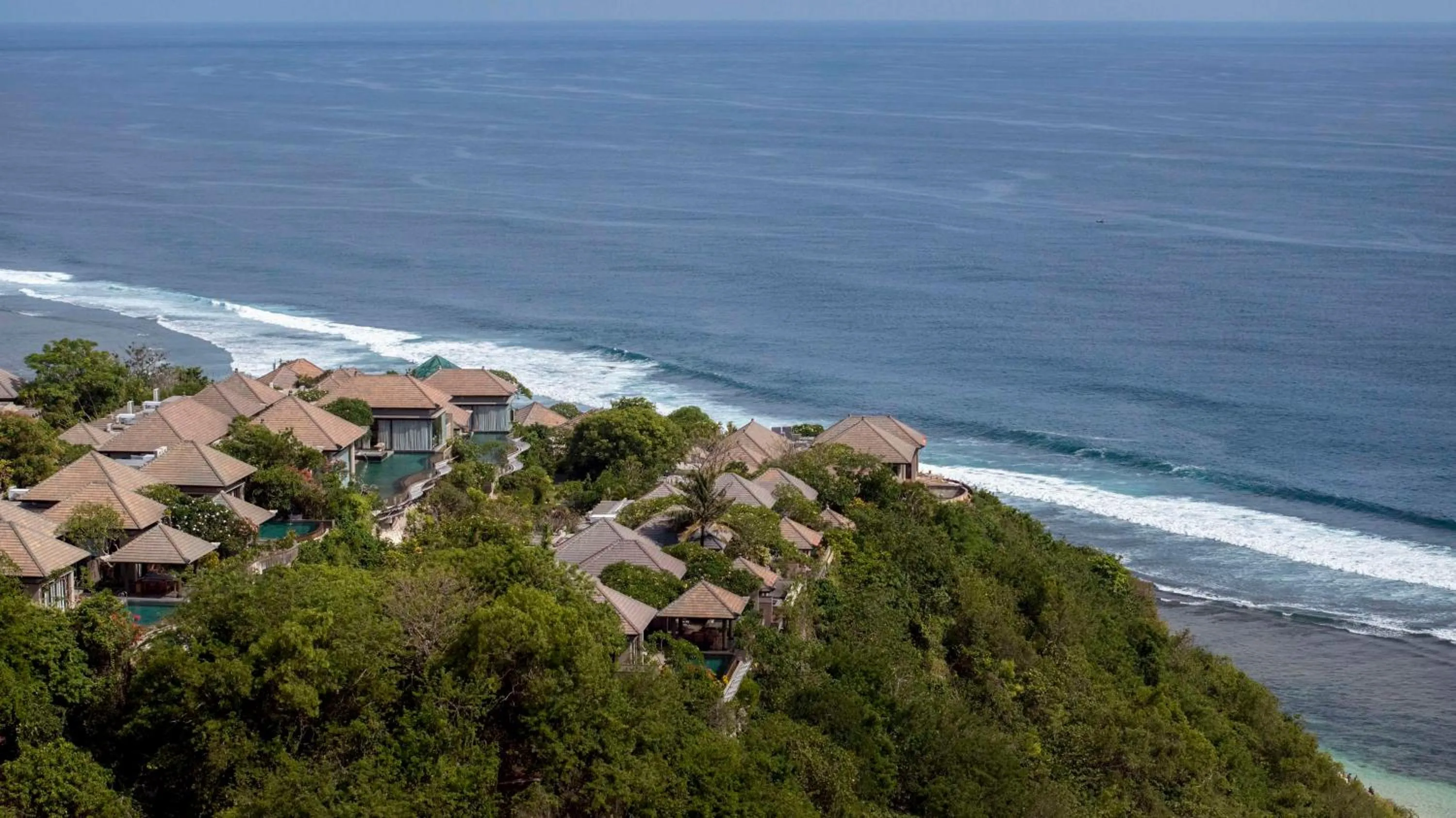 Property building in Umana Bali, LXR Hotels & Resorts