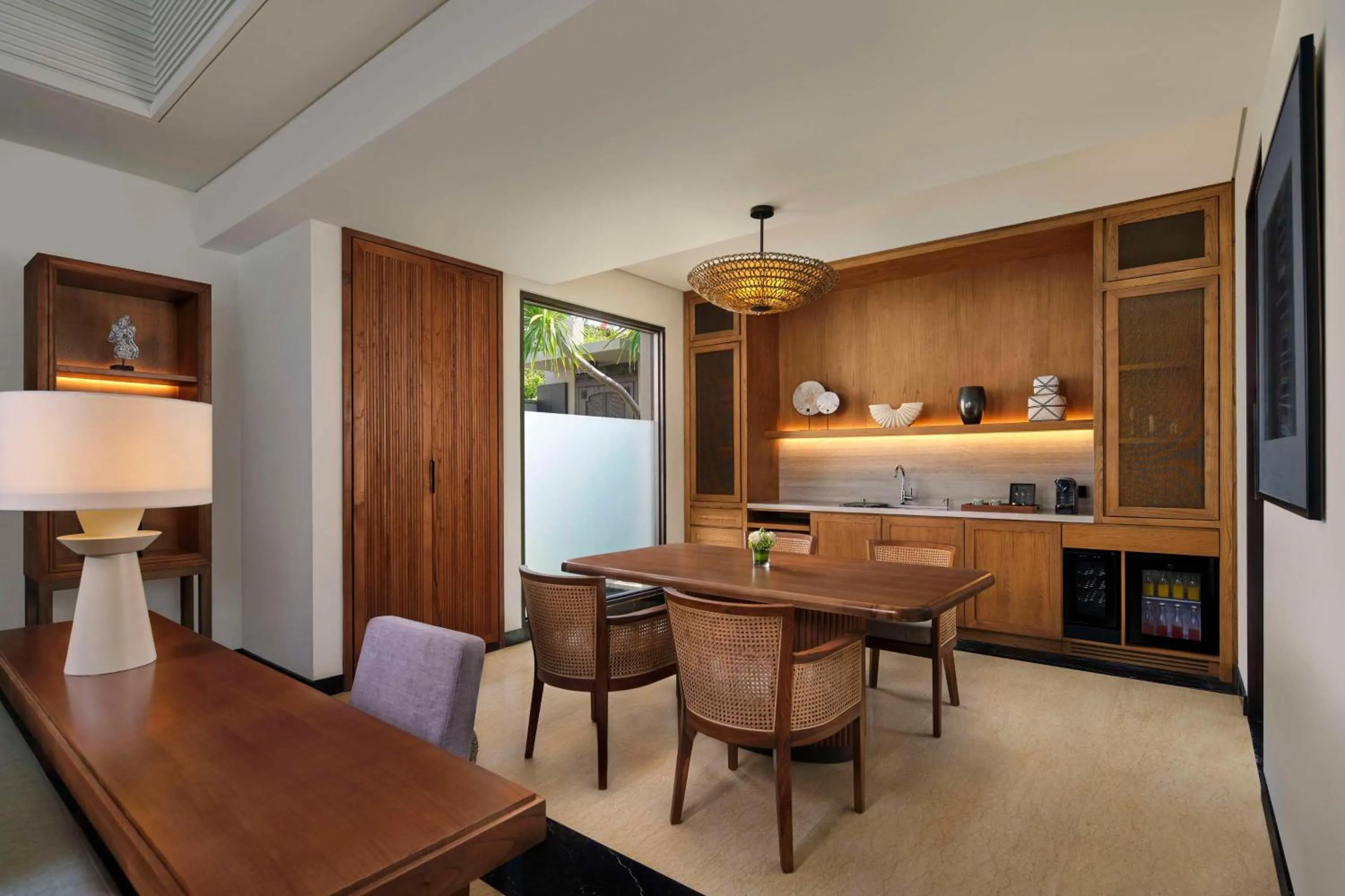 Living room in Umana Bali, LXR Hotels & Resorts