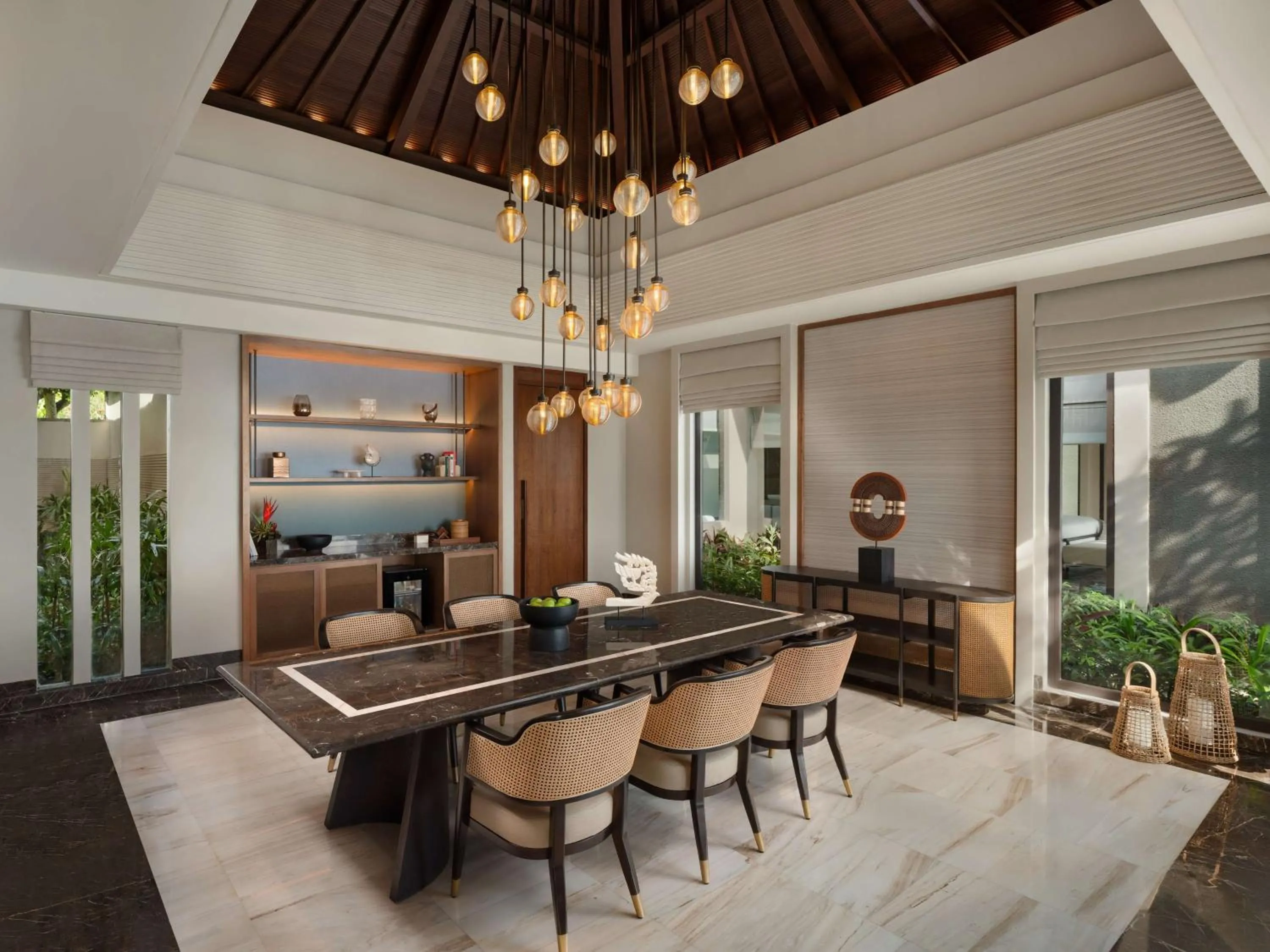 Living room in Umana Bali, LXR Hotels & Resorts