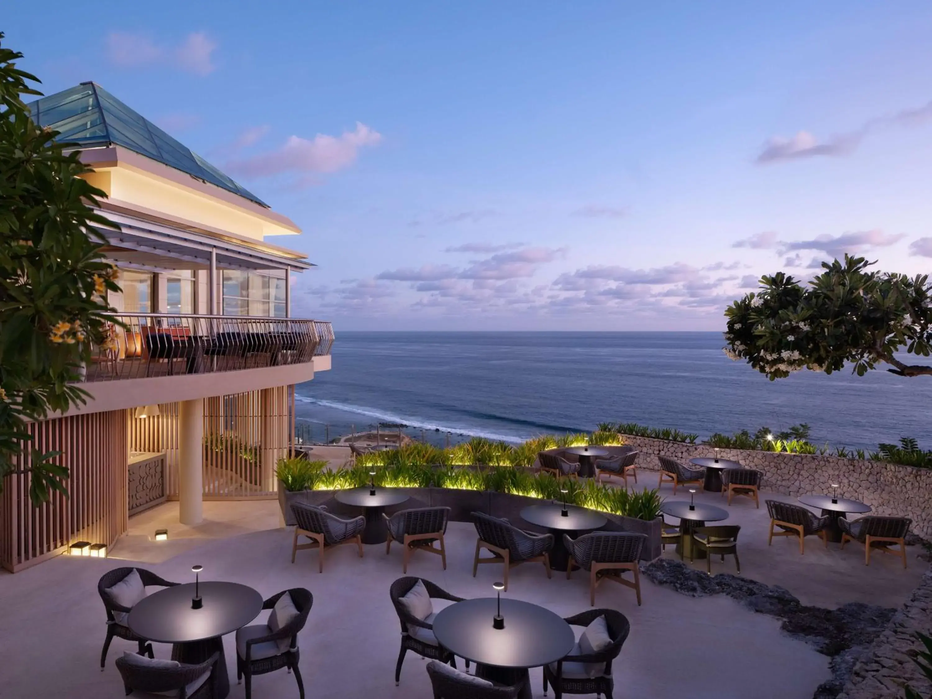 Property building in Umana Bali, LXR Hotels & Resorts by Hilton Property building in Umana Bali, LXR Hotels & Resorts by Hilton