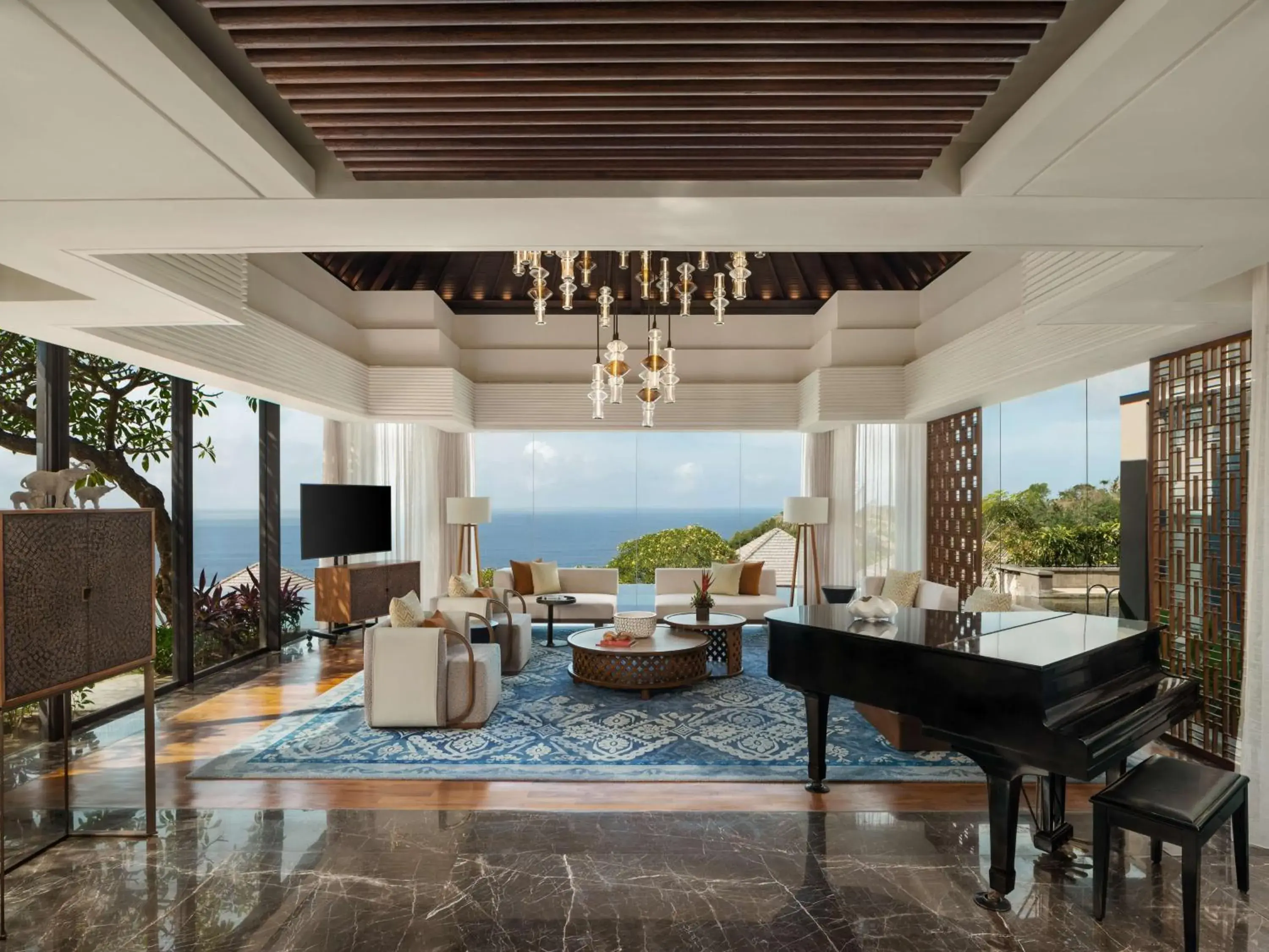 Bedroom in Umana Bali, LXR Hotels & Resorts by Hilton Bedroom in Umana Bali, LXR Hotels & Resorts by Hilton