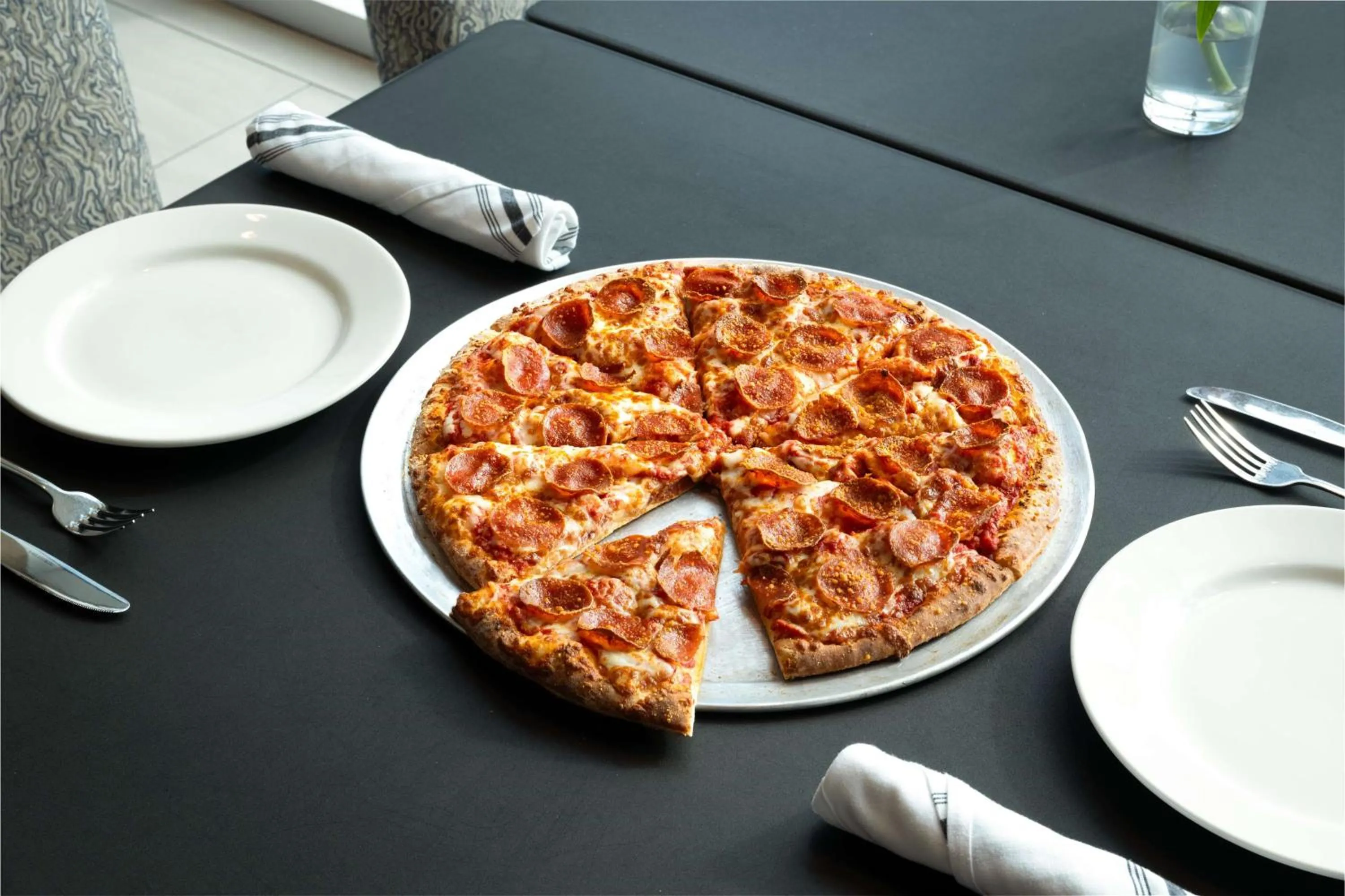 Food and drinks in Best Western Premier - The Tides