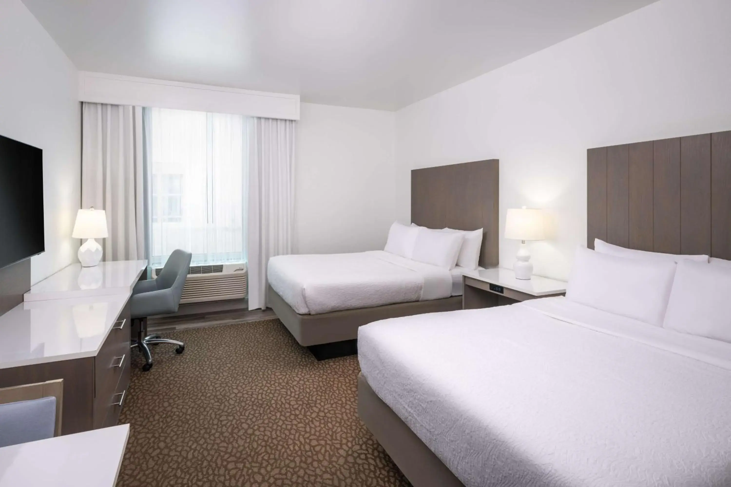 Queen Room with Two Queen Beds and Two Bunk Beds - No View/Non-Smoking in Best Western Premier - The Tides Queen Room with Two Queen Beds and Two Bunk Beds - No View/Non-Smoking in Best Western Premier - The Tides