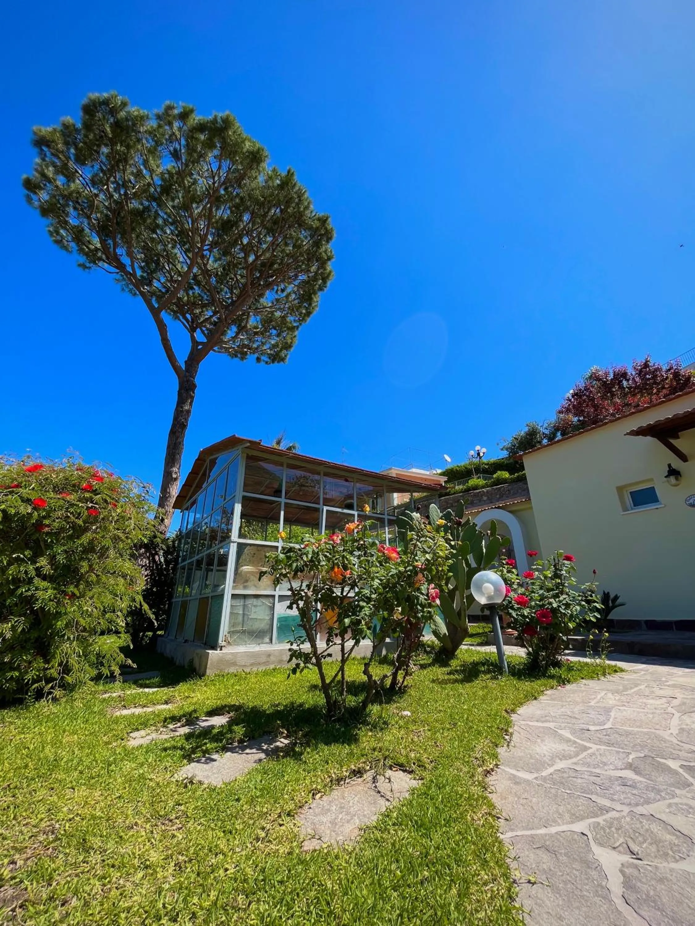 Garden in Resort Villa Flavio