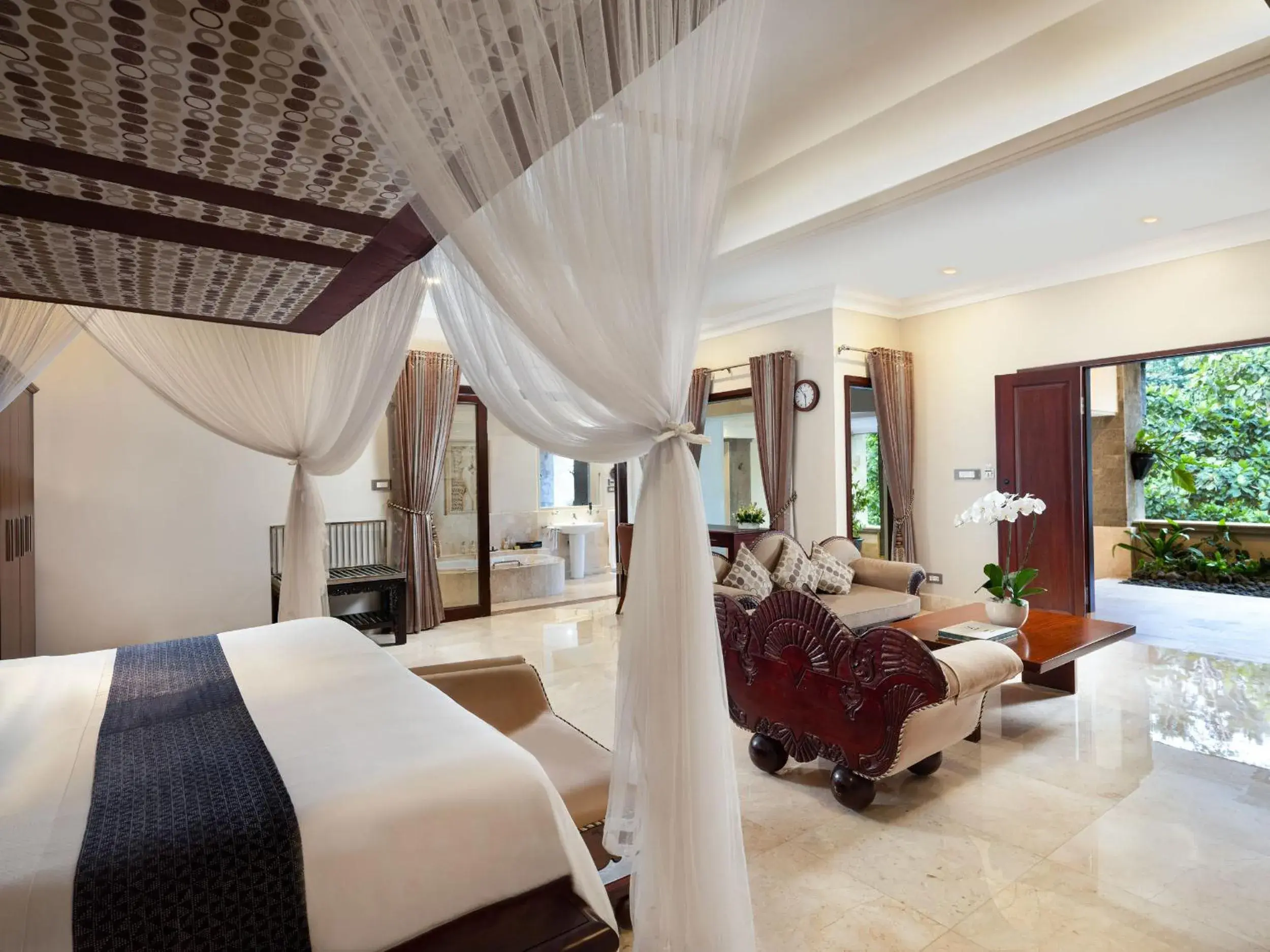 Pool Suite in Viceroy Bali Pool Suite in Viceroy Bali