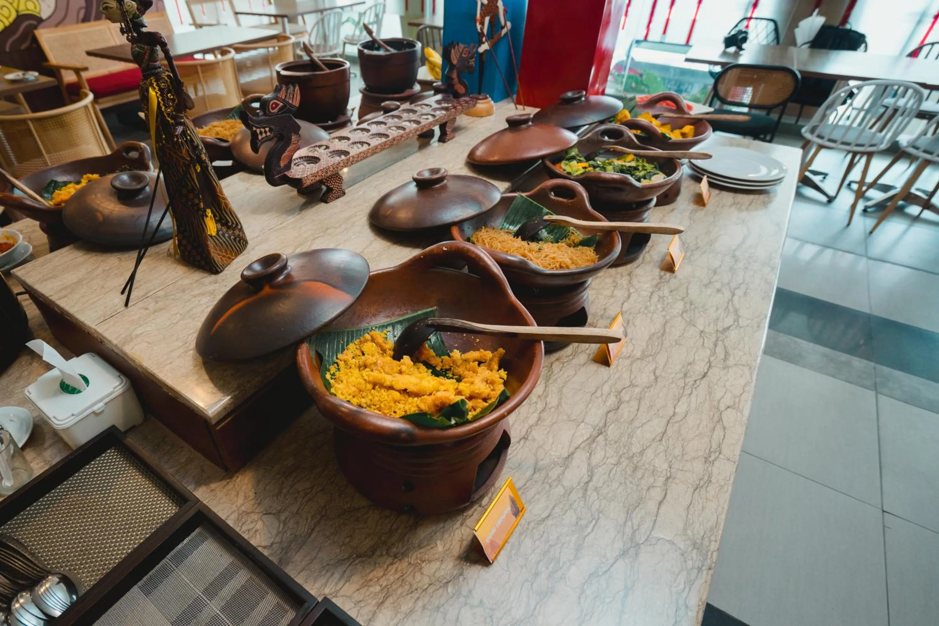 Restaurant/places to eat in Carani Hotel Yogyakarta