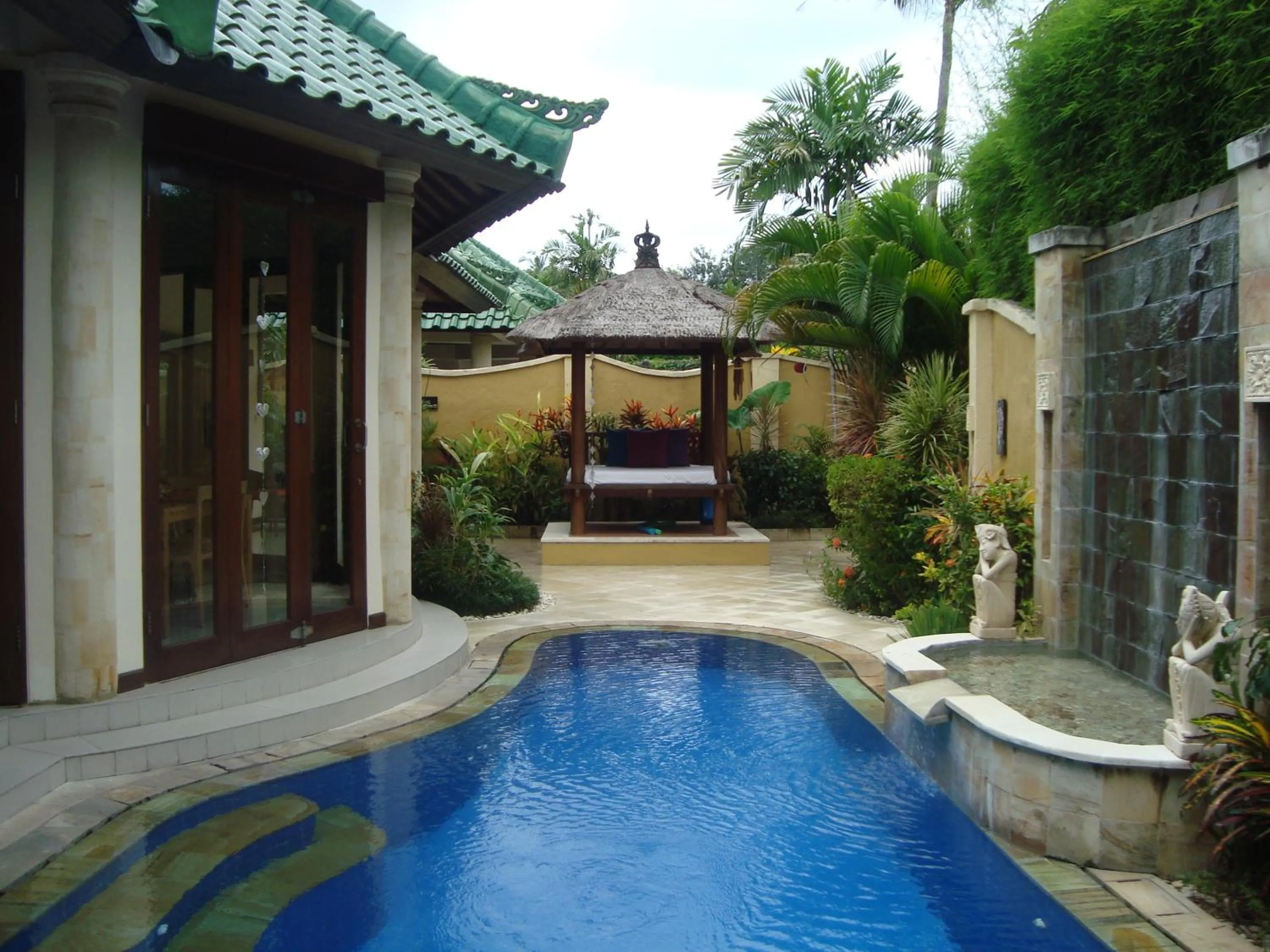 Swimming pool in Bali Emerald Villas