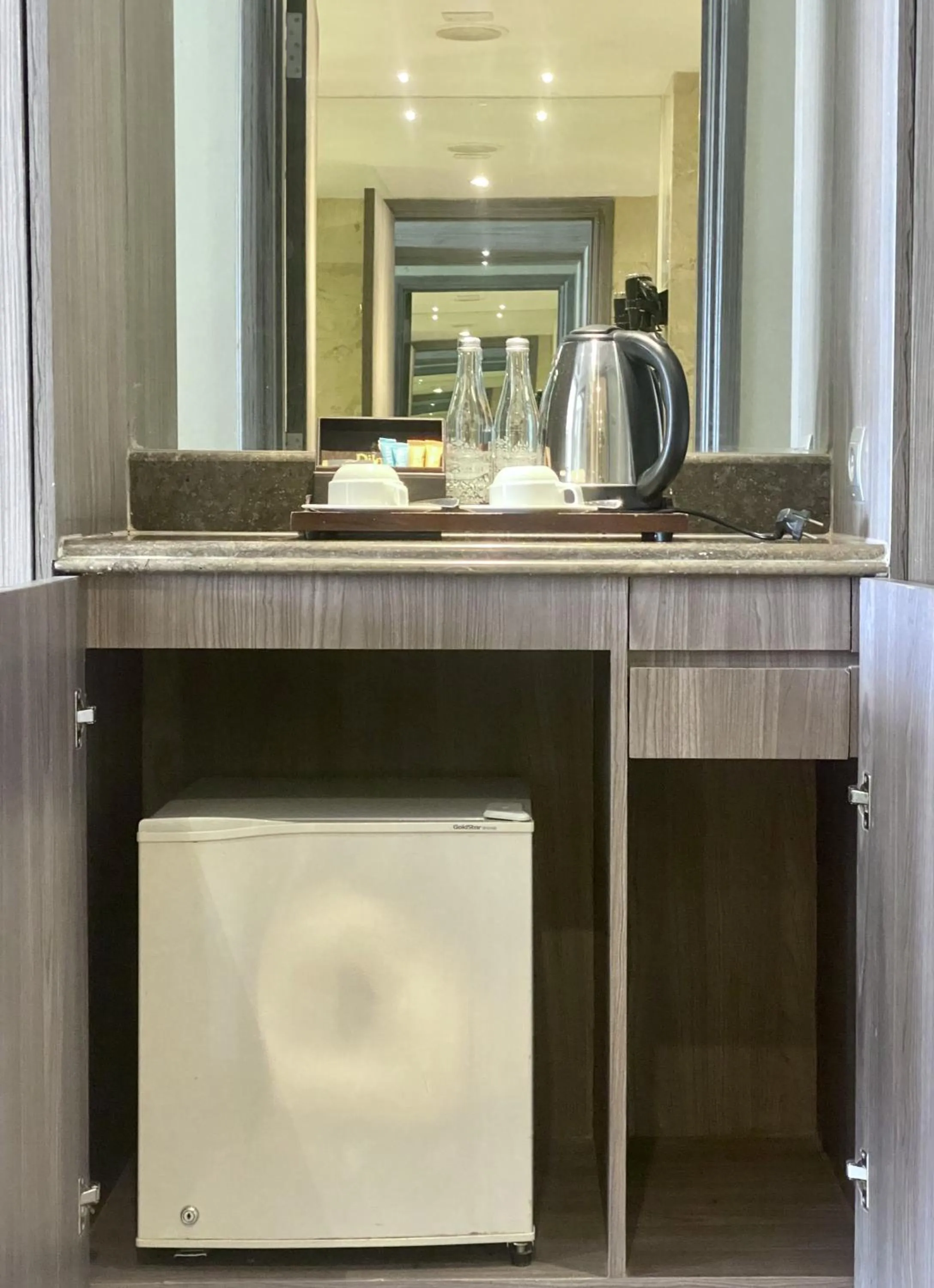 Coffee/tea facilities in Melia Purosani Yogyakarta